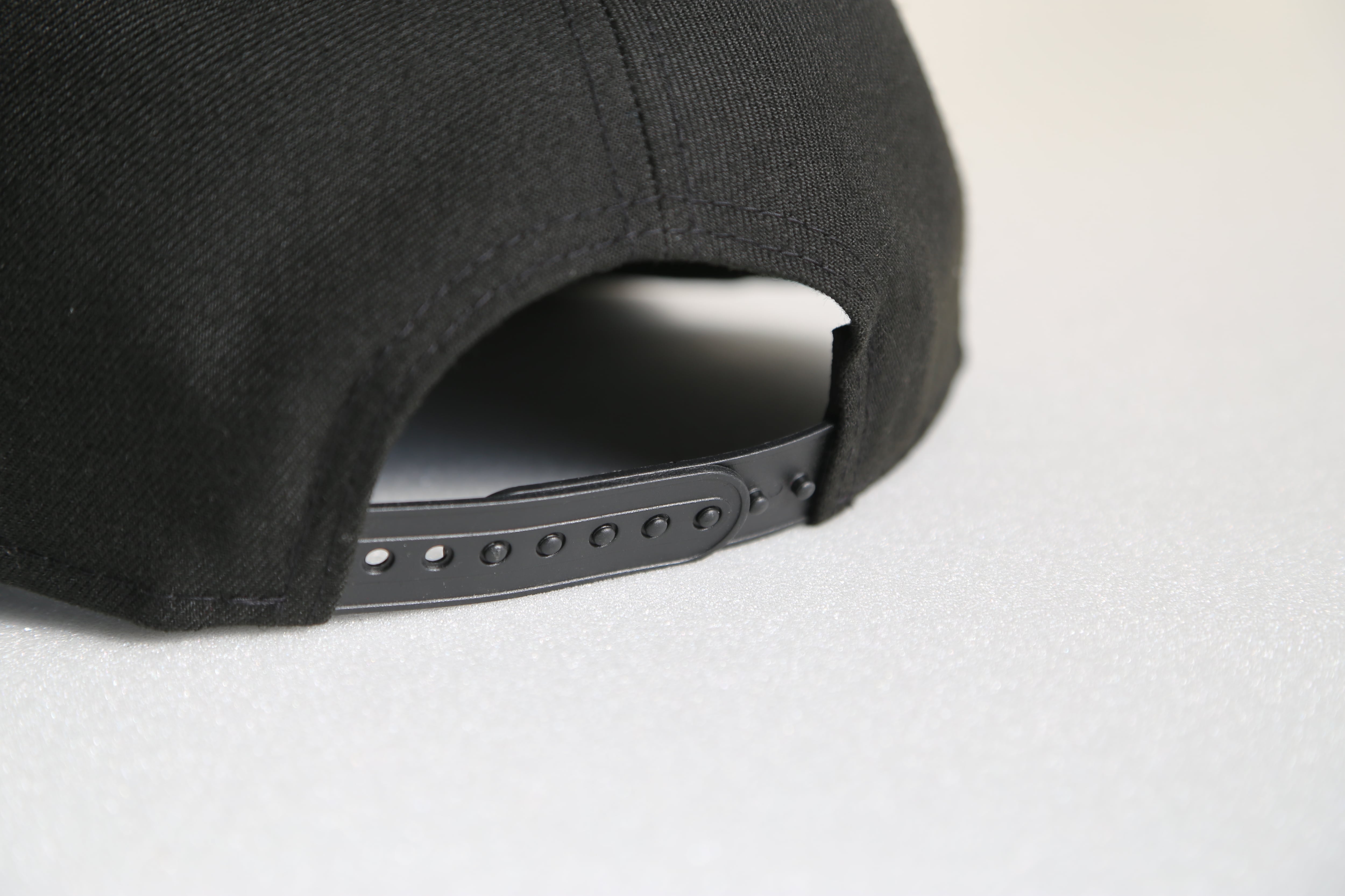 NEW ERA // SOURIRE ORIGINAL LOGO CAP (Hammer Skull) | sourire by