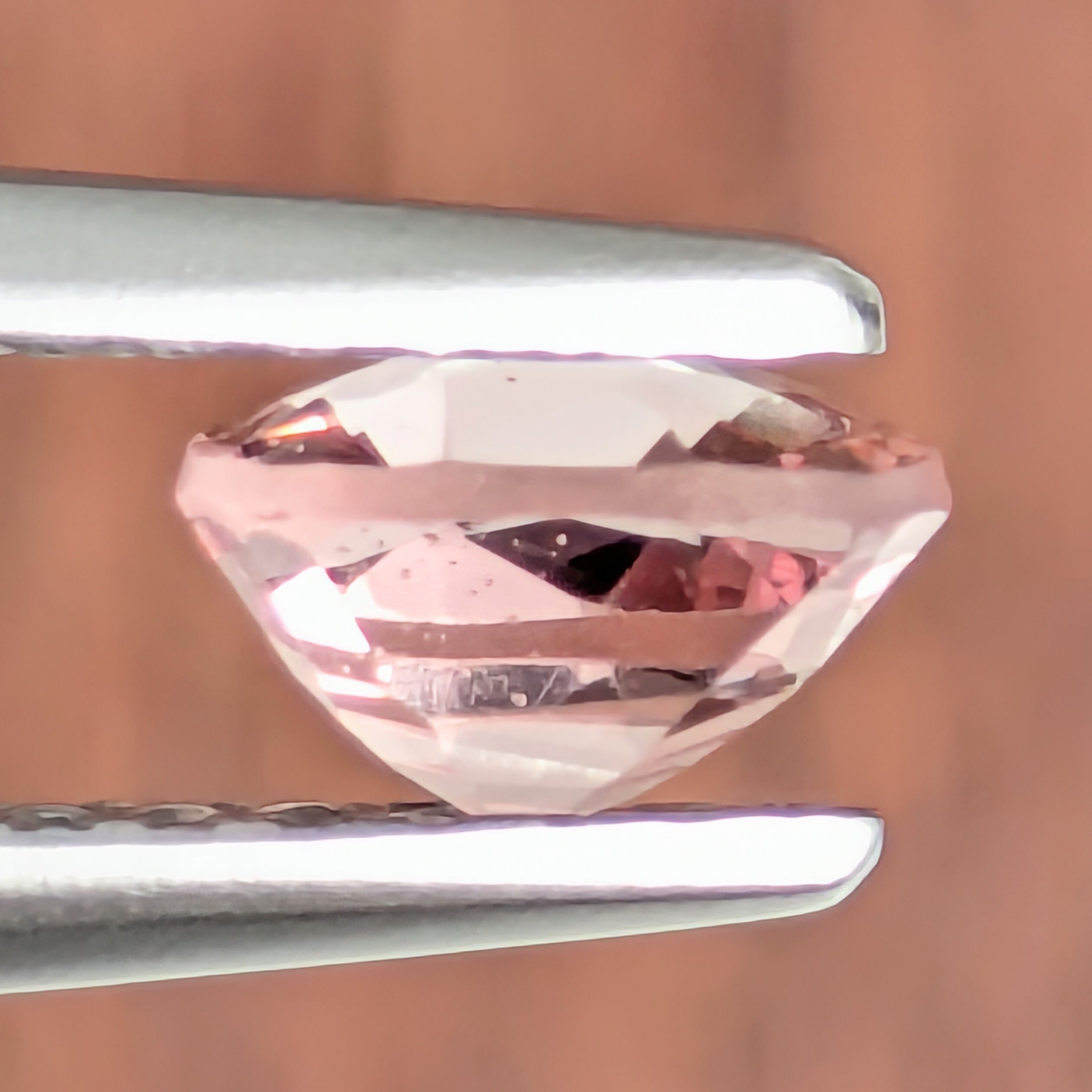 ピンクスピネル ルース ミャンマー・モゴック産 【0.61ct】PRO208457