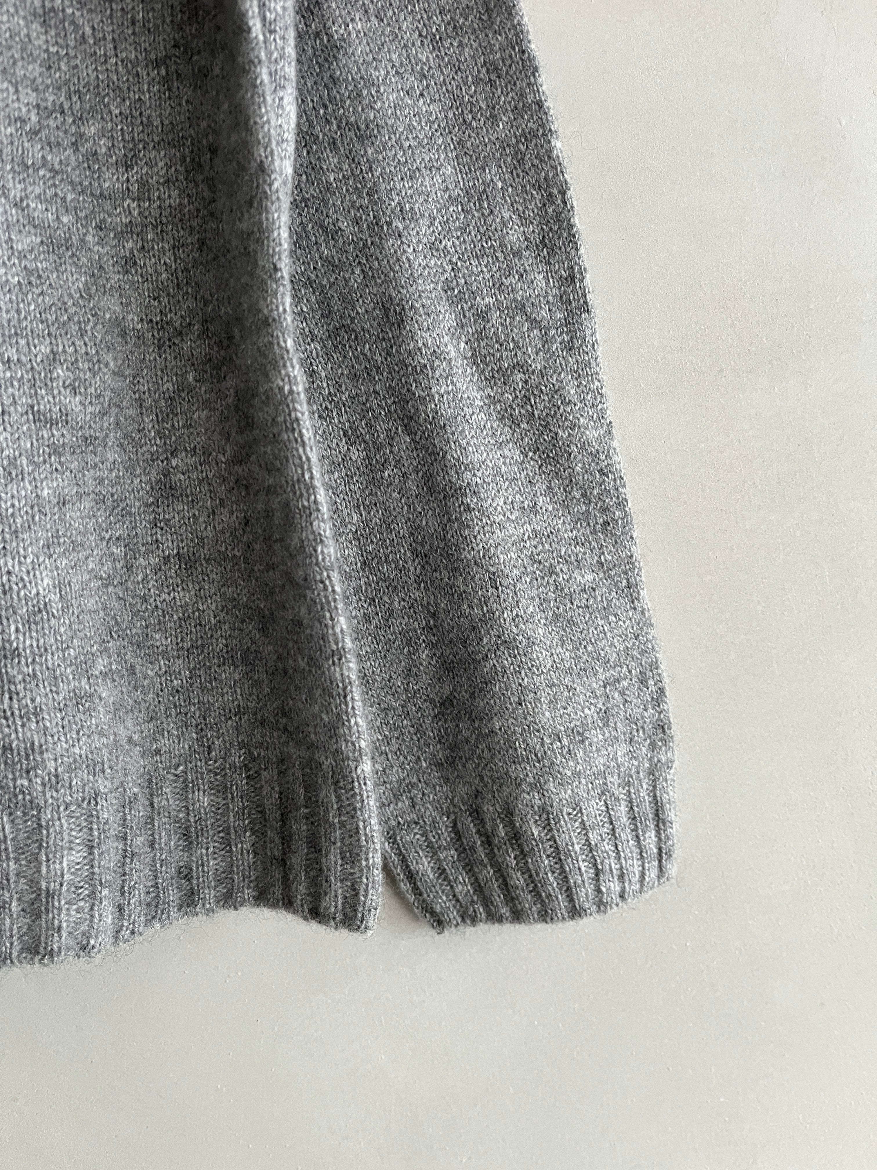 eleven 2nd｜イレブンセカンド｜カシミヤタートルネックセーター