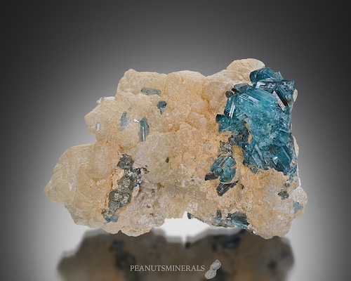 ユークレース / パイライト / カルサイト【Euclase with Pyrite on Calcite】コロンビア産
