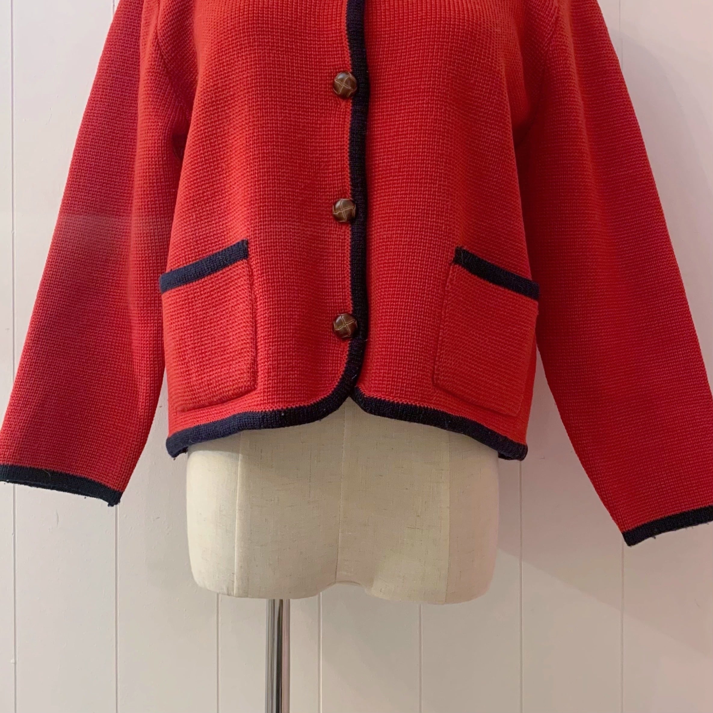 red × navy piping knit cardigan