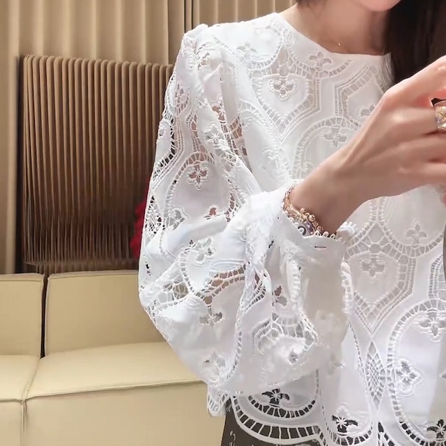 lace crochet blouse white cutout long sleeve shirt<t3226>