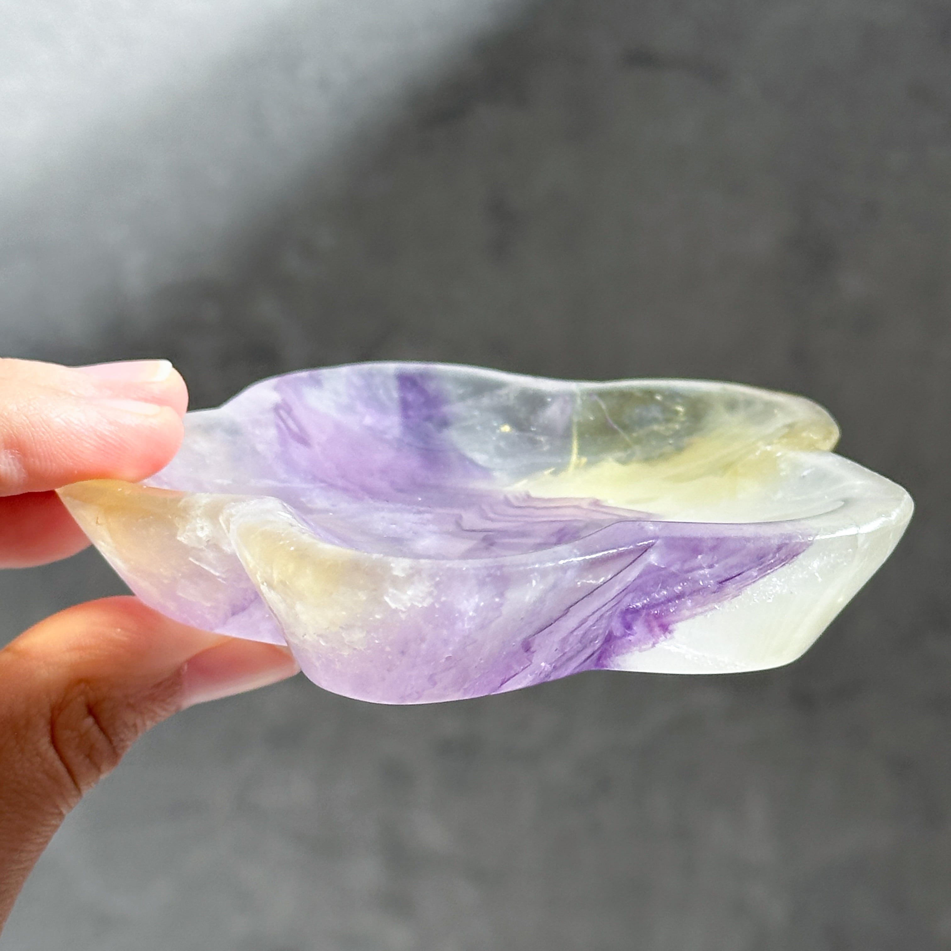 レインボーフローライト花型のうつわ04◇ RainbowFluorite ◇天然石