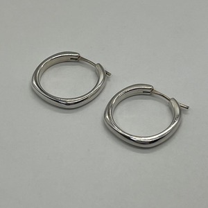 ティファニー TIFFANY クッション スクエア フープ ピアス SV925