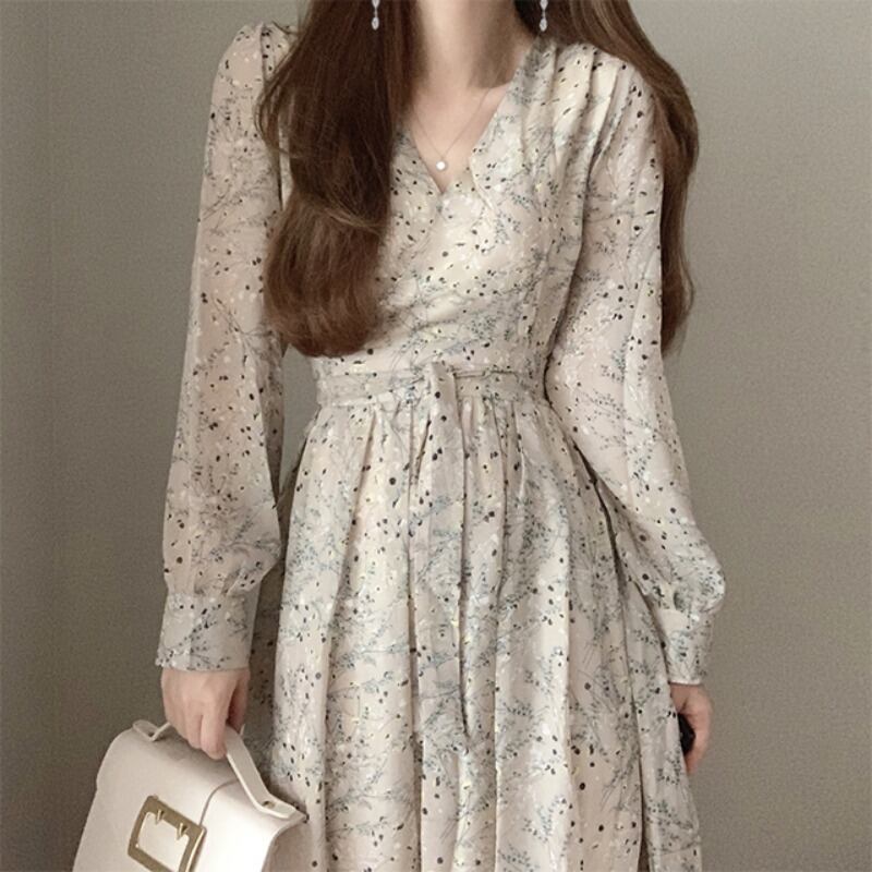 送料無料 一枚で上品 深vネックシフォンワンピース シースルー ウエストリボン 花柄 ワンピース ゆったり ロング丈 Lamitte Deco トレンド 韓国ファッション ショップ Base支店