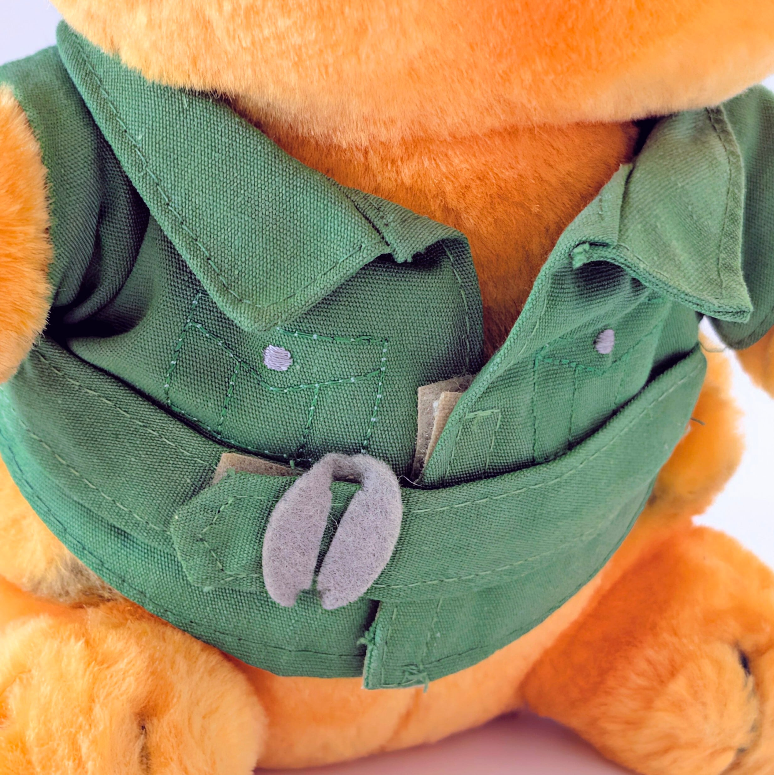 ☆ VINTAGE 1980年代初期 ☆【 Garfield ( ガーフィールド ) 】『 Safari Garfield サファリガーフィールド 』探検ガーフィールド / ぬいぐるみ / プラッシュ / plush / 1980年代年製 〚アメリカン雑貨 アメトイ〛
