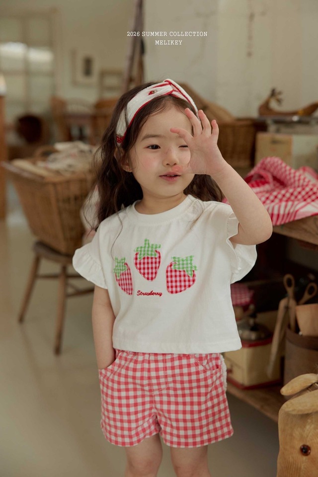 ラスト1点◆105-115 いちごモチーフTシャツ-MELIKEY