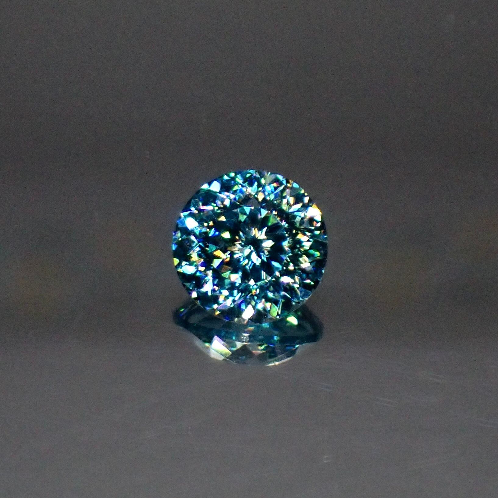 【Bright Brilliant Cut™️ “160 Facets” 】光を極める、究極の輝き 1.0ct 天然 ブルージルコン