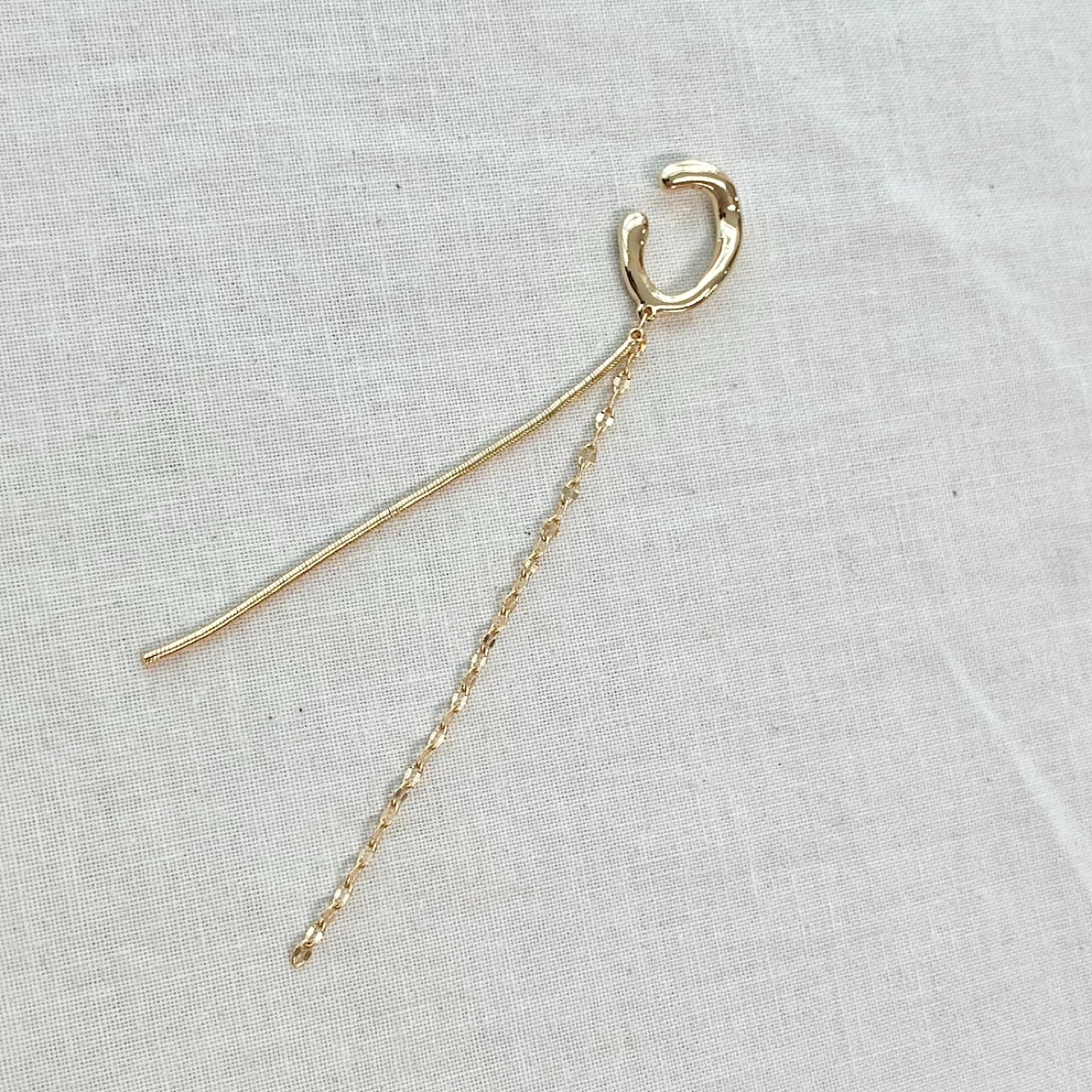 ダブルチェーンイヤーカフ