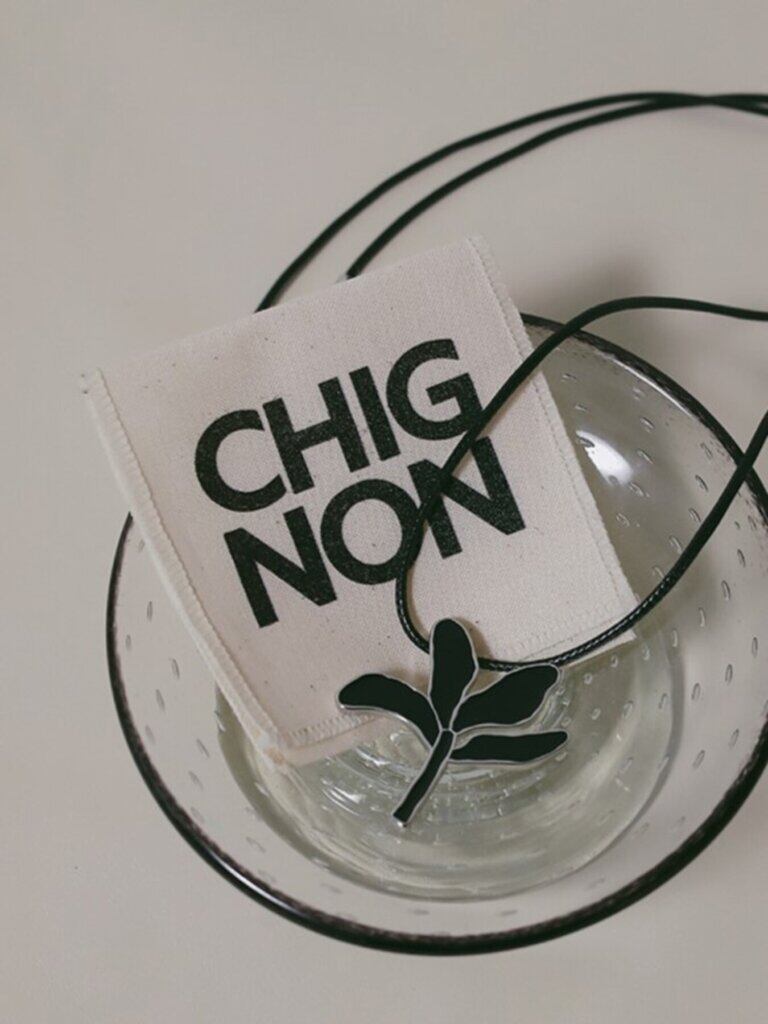 【12/中旬〜下旬入荷次第お届けのご予約】 CHIGNON/シニヨン リーフエポブローチ&ネックレス 0066-785SH