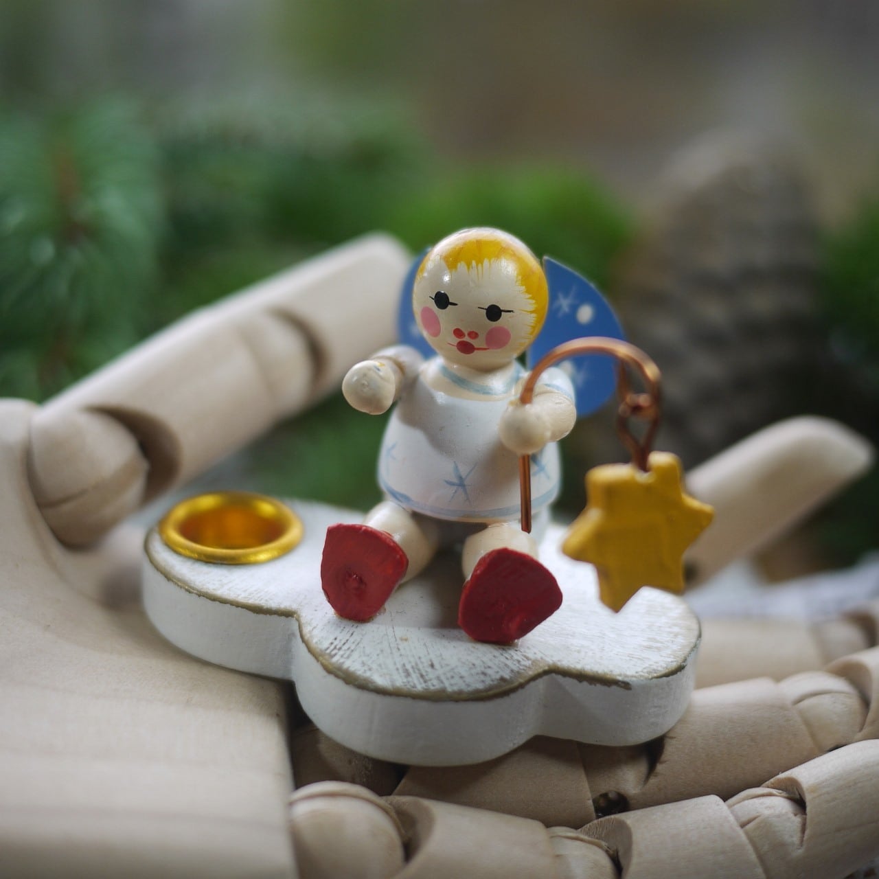 ランタンを持つ天使 キャンドルホルダー4個 クリスマスオーナメント