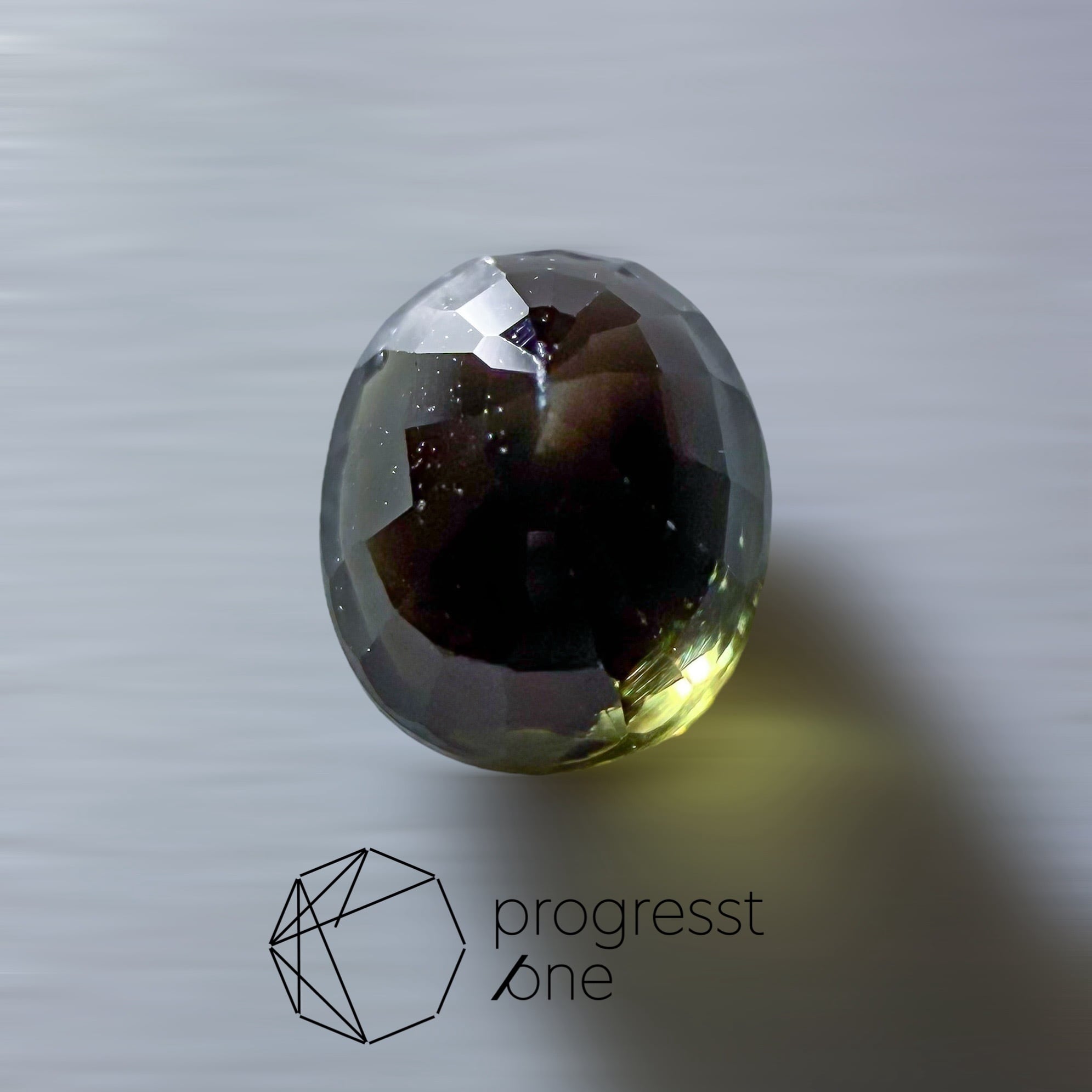 天然石カラーチェンジガーネット タンザニア産カラーチェンジガーネット 0.789ctルース