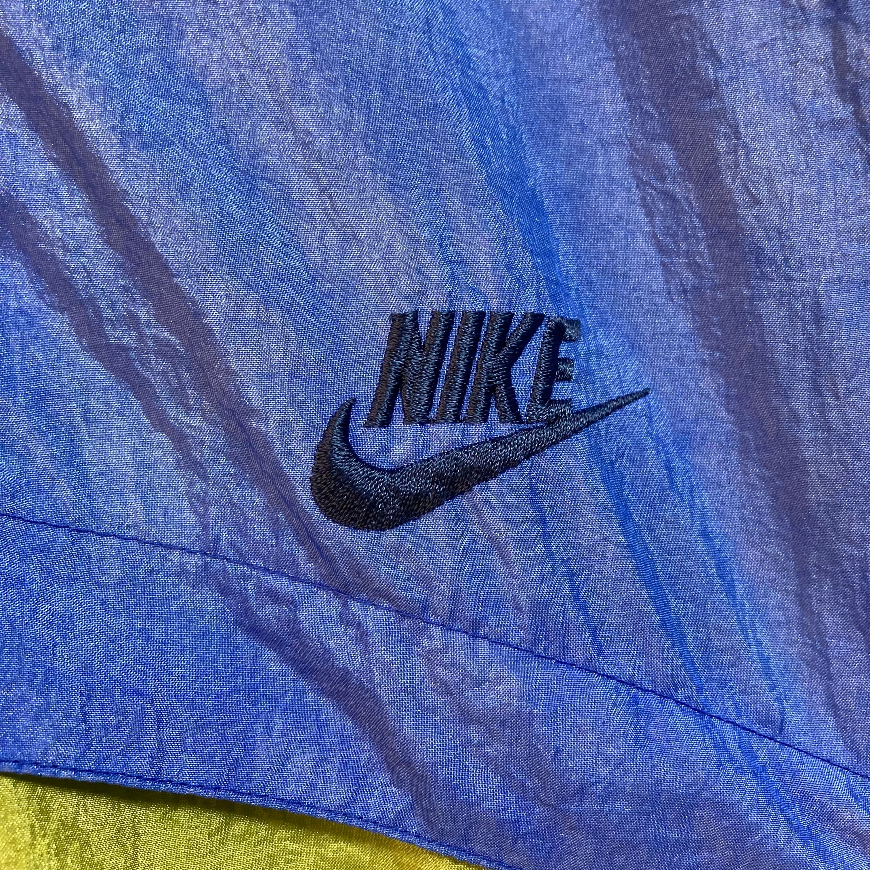 【NIKE】90s Halfzip Nylon Jacket L相当 USA規格 ナイキ 銀タグ 切替 ハーフジップ ナイロンジャケット  スナップボタン 切替 刺繍ロゴ 胸ロゴ ワンポイントロゴ Swoosh アウター アメリカ USA 古着