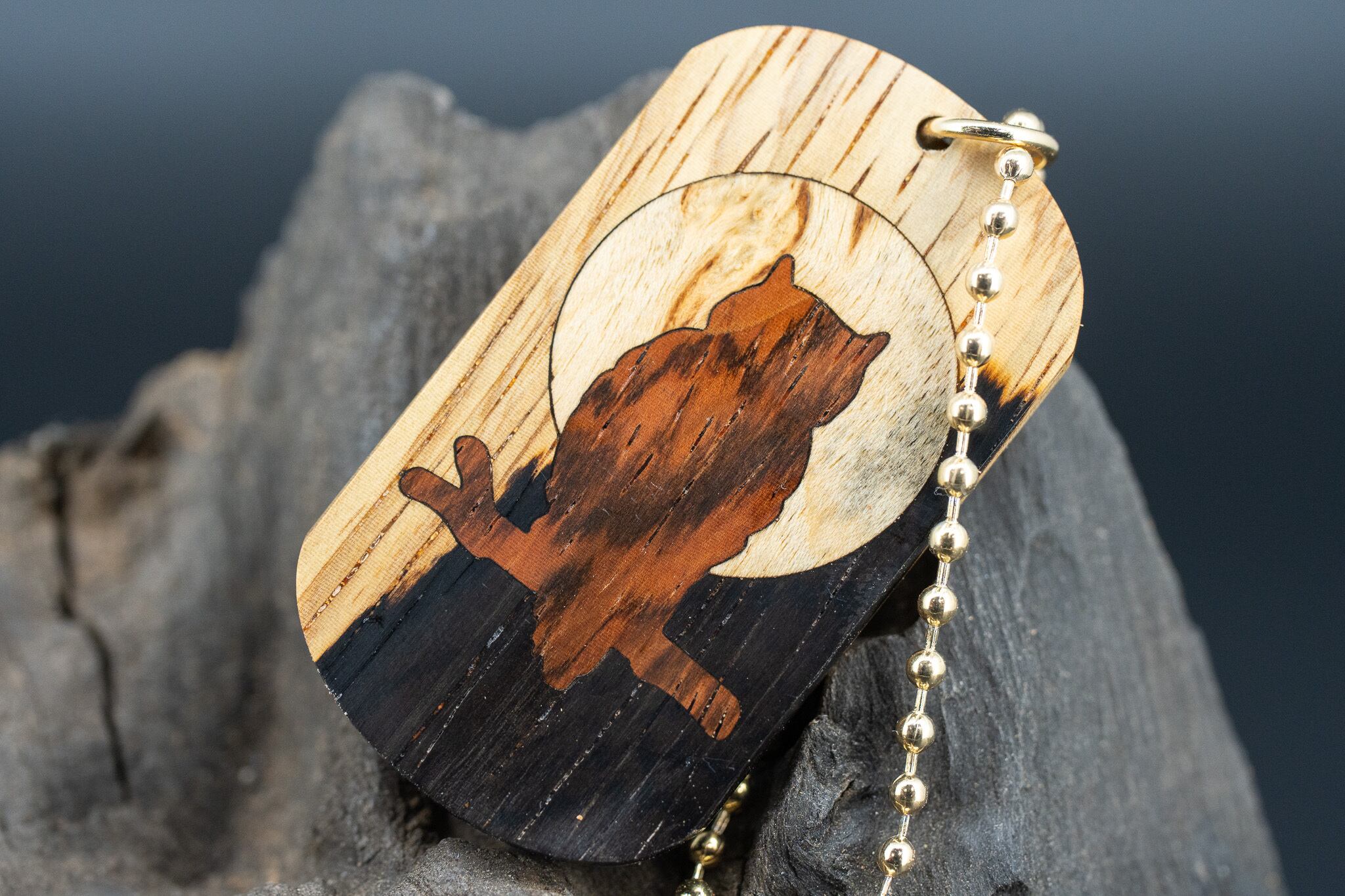 【音楽業界屈指の銘木】 ハカランダ ツートン ドッグタグ 象嵌 夜とミミズク