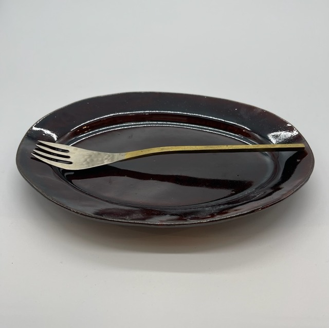 『宇田康介』オーバル皿(中)　飴釉　2111101111057