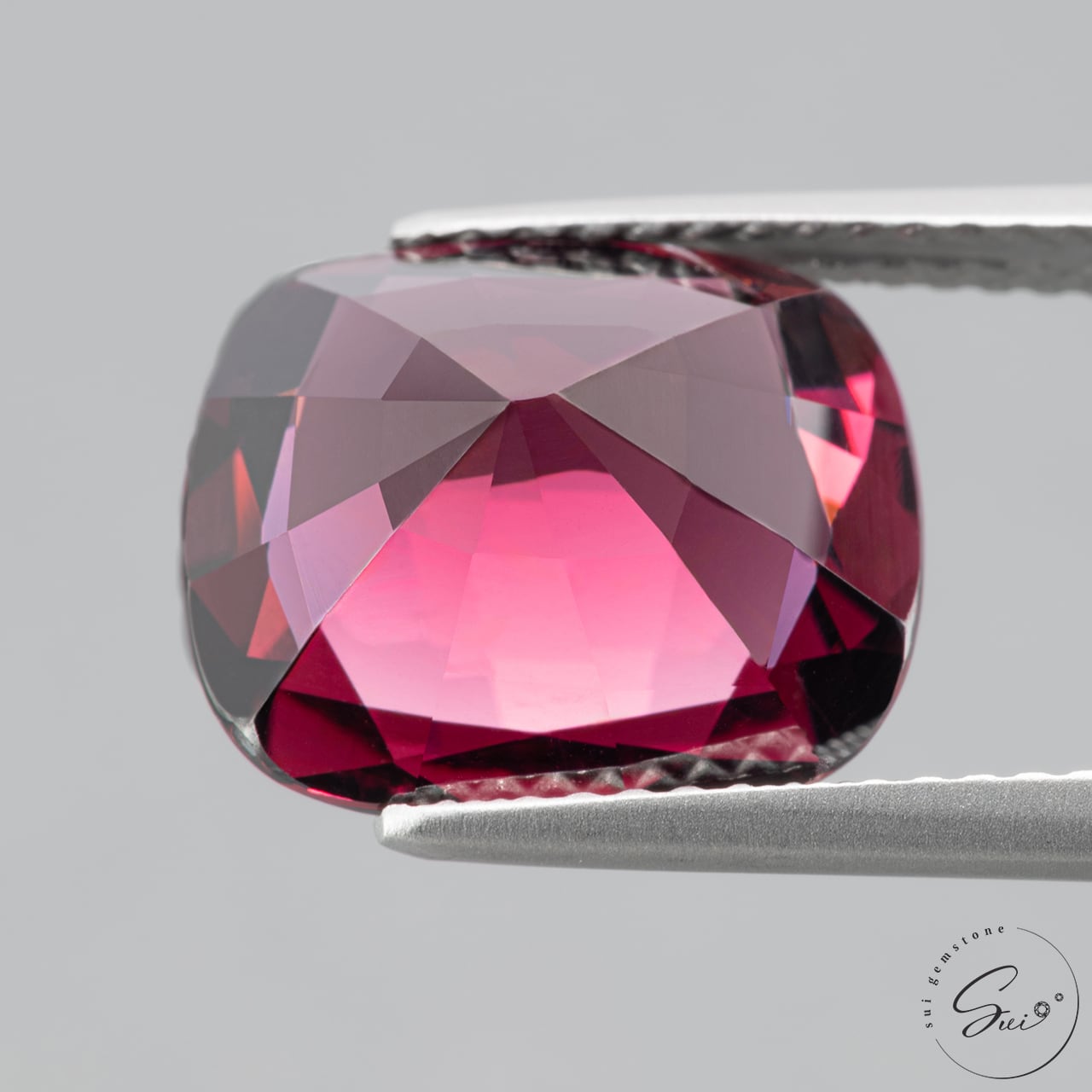 天然【非加熱】スピネル・パープリッシュレッド 6.06ct GIA鑑別書