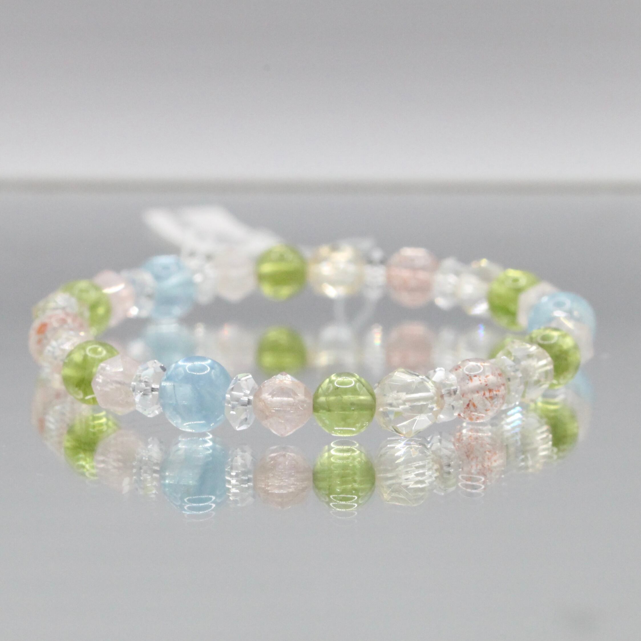 デザインブレスレット