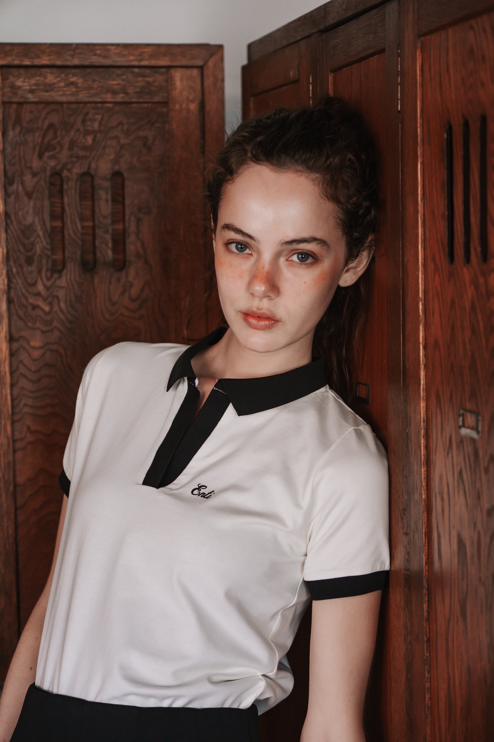 TRIM COLLAR TOP (BLK) | ENTI