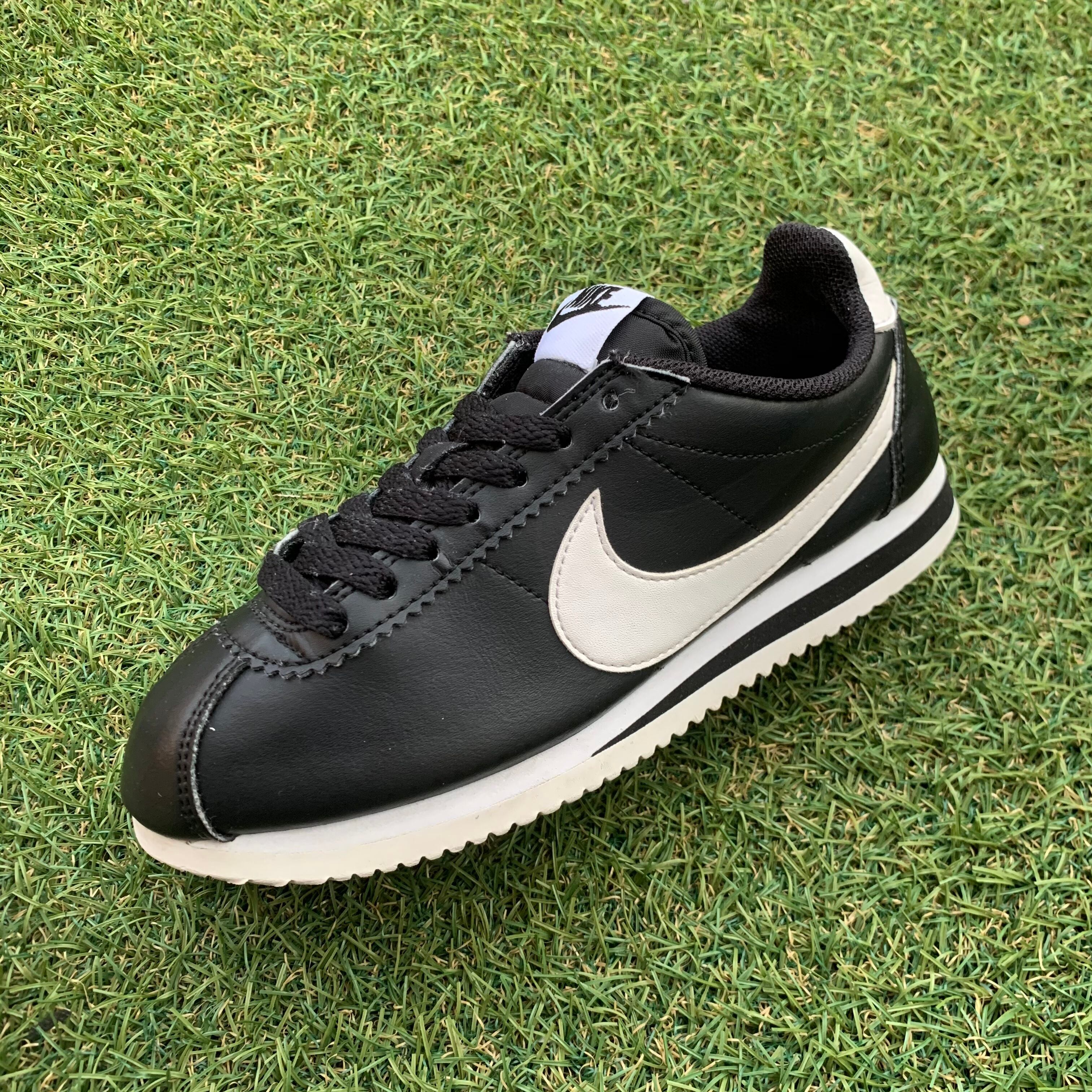 NIKE/ナイキ CLASSIC CORTEZ LEATHER/クラシックコルテッツレザー