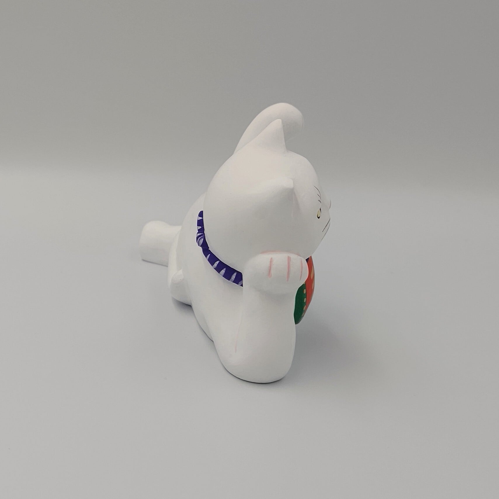 招き猫(白) | 博多人形工房いしだ