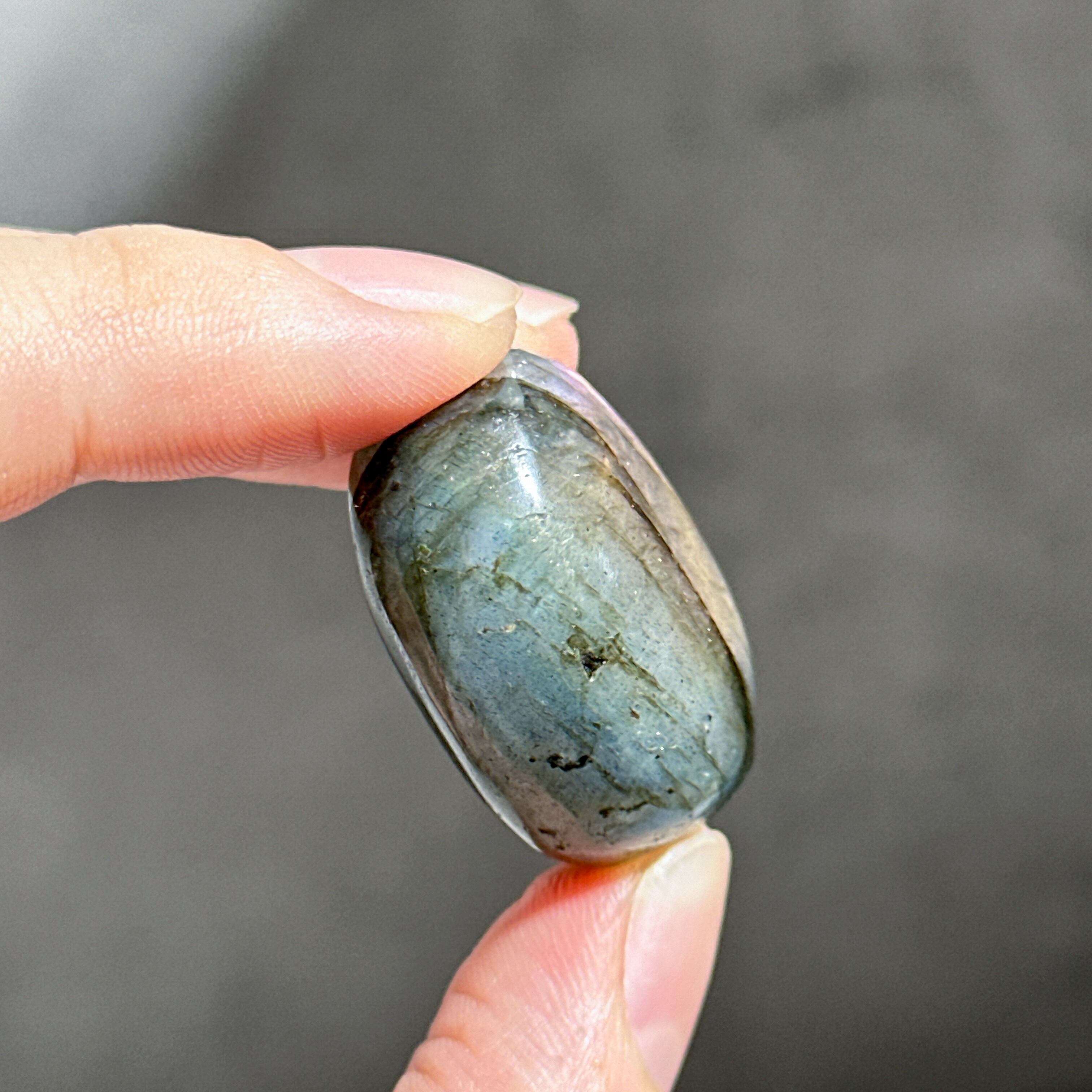 ラブラドライト タンブル72◇ Labradorite ◇天然石・鉱物