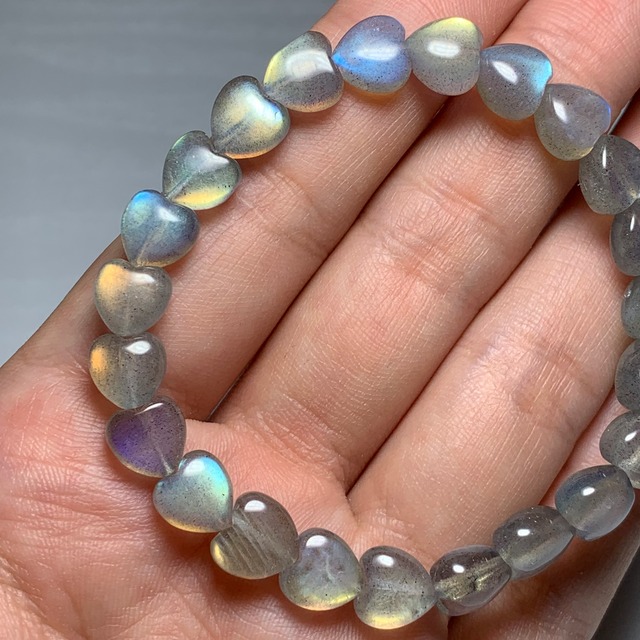 シラーが美しい☆ハート・ラブラドライト ブレスレット