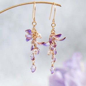 小ぶり藤の花 ピアス、イヤリング ‪