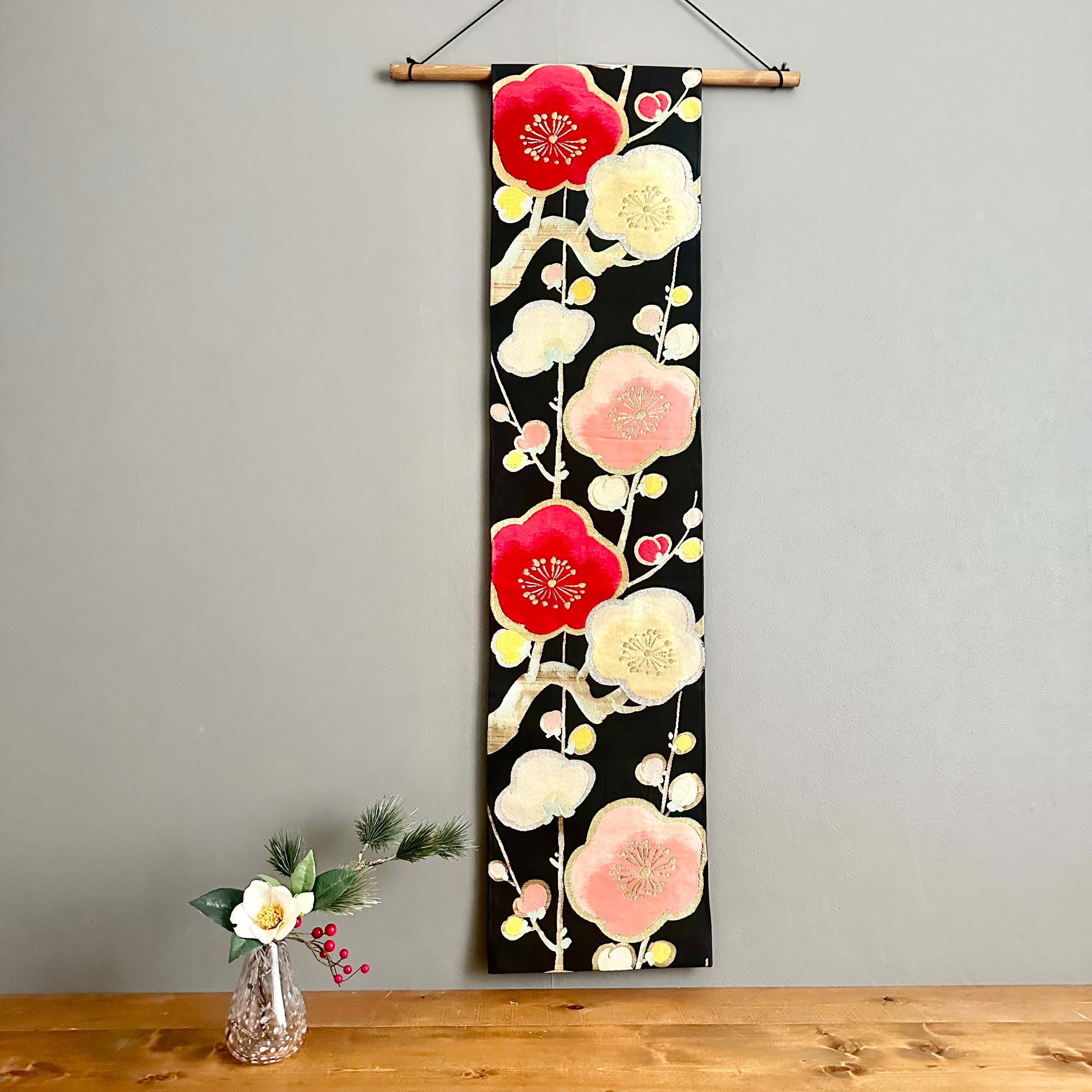 想いを継なぐインテリア 帯をタペストリーに 思い出の帯から作る世界に