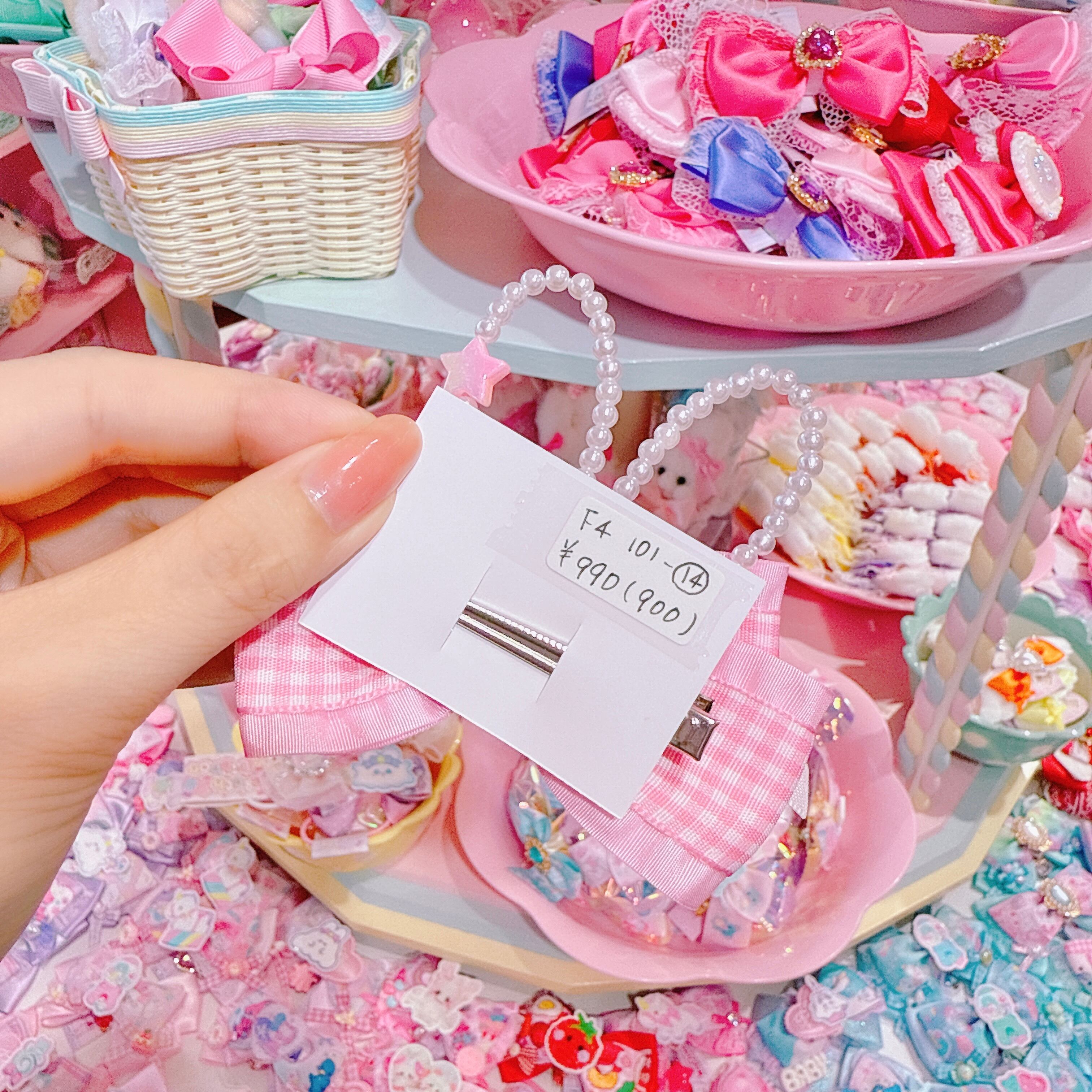 【F4】101-14ヘアクリップ