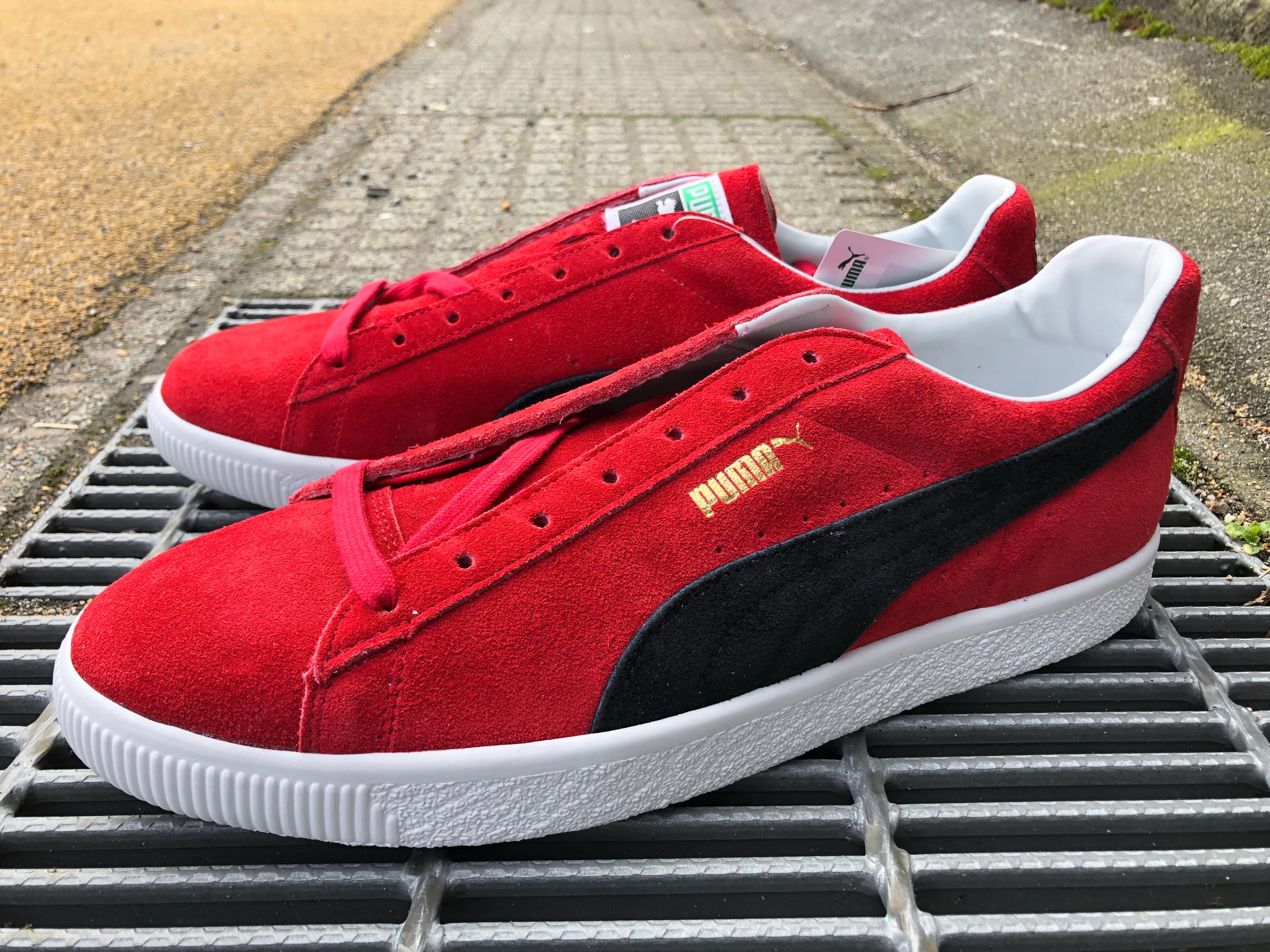 PUMA SUEDE VTG MIJ RETRO (HIGH RISK RED-PUMA NEW NAVY) | 