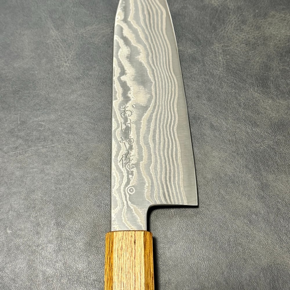 おけや作 陽炎 包丁 三徳 銀三鋼 ダマスカス 黒仕上げ 165mm 樫焼漆