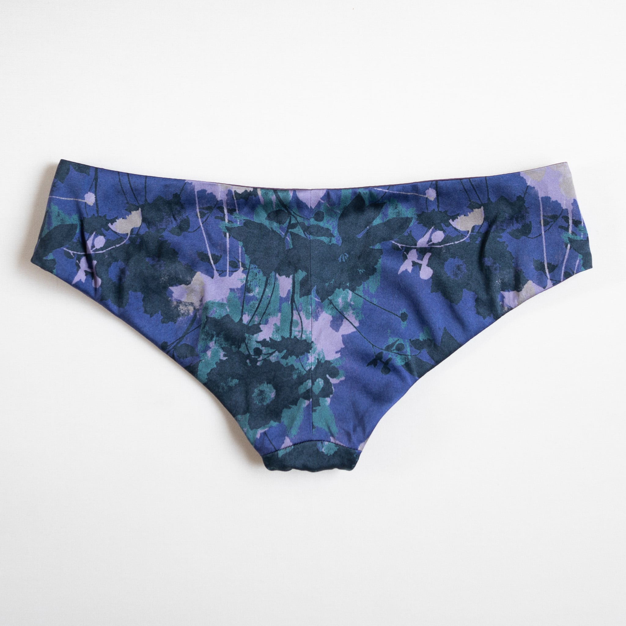 ローラ ローラアシュレイ 8ポケットトートバッグ LAURA ASHLEY ソルジャー