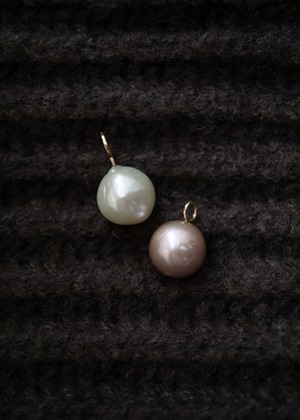 Charm -White Texture-