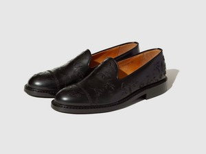 KYOU “ DANCE" Embroidered Opera Shoes by HARUTA”