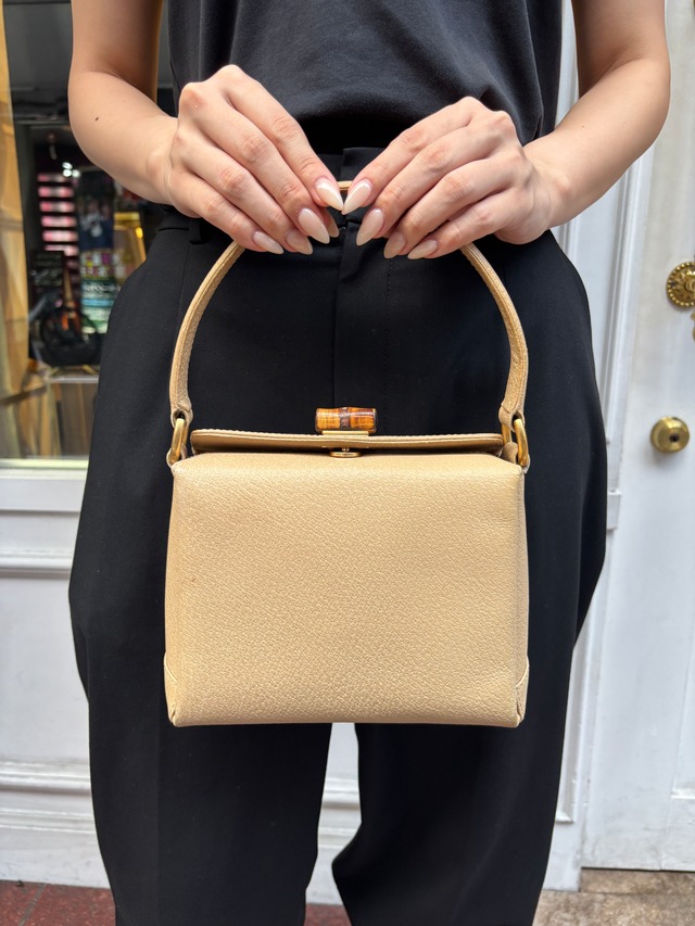 GUCCI / vintage one point bamboo leather beige hand bag.(M)