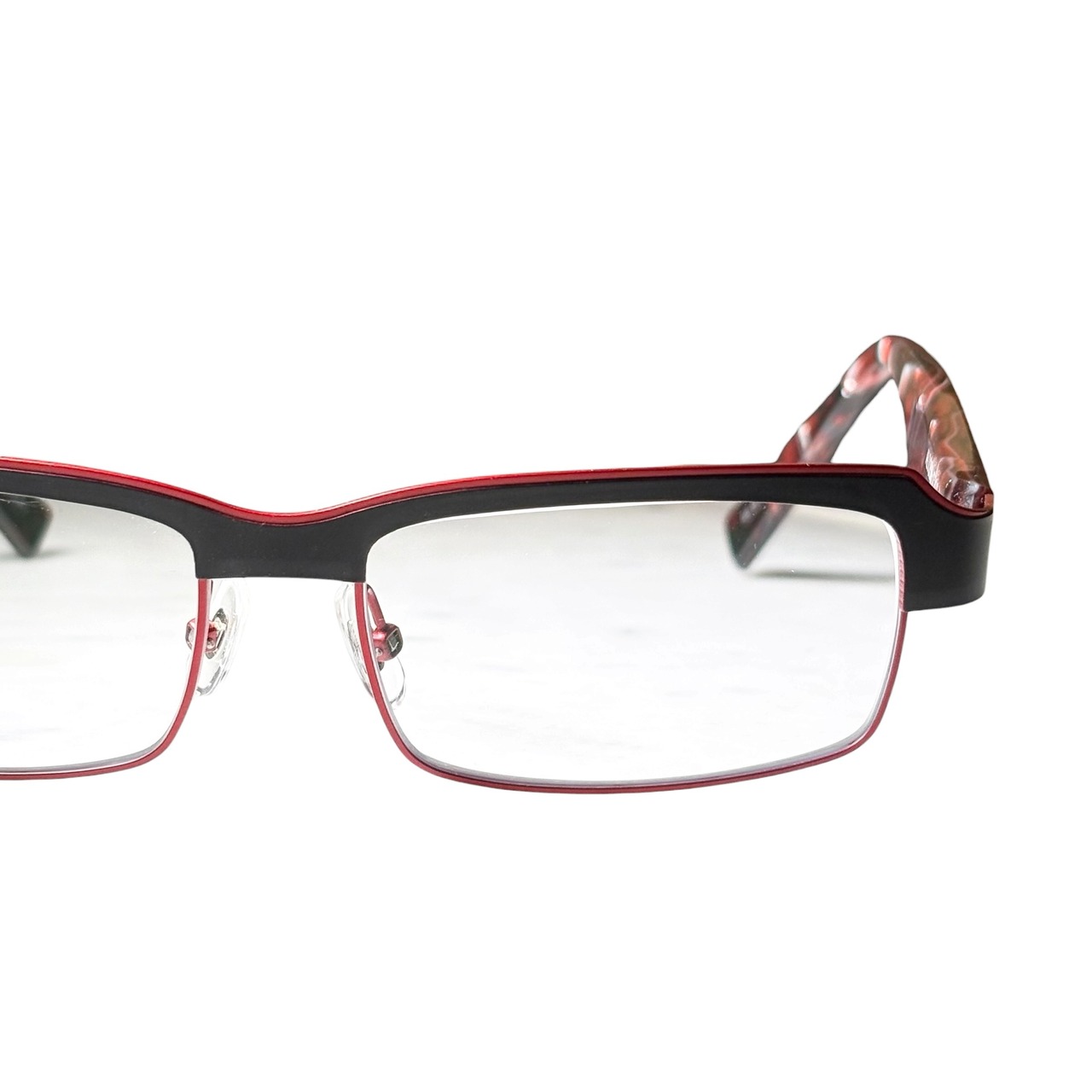 ALAIN MIKLI red × black brow type glasses