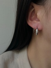 Spiral zirconia pierce