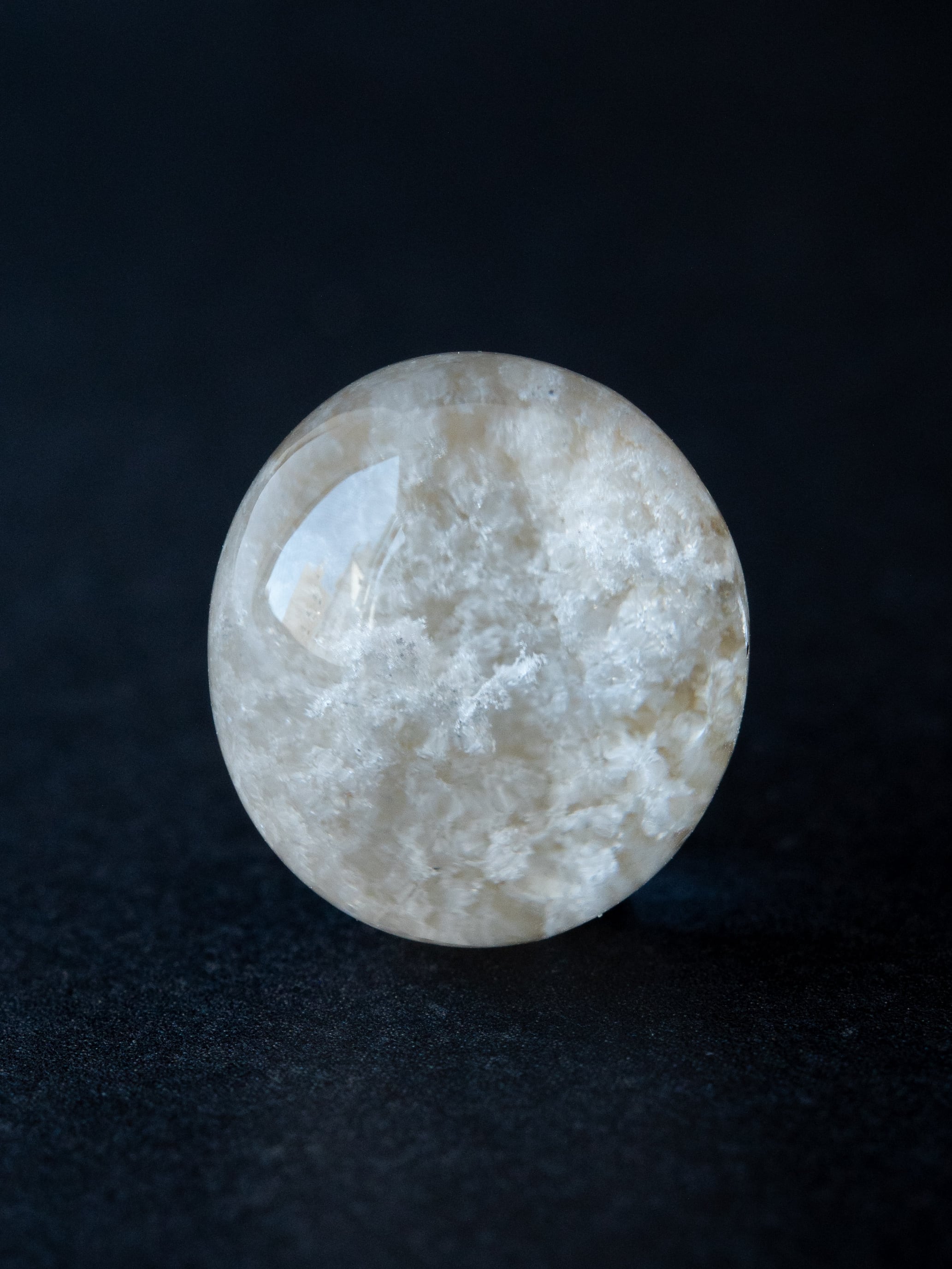 ガーデンクォーツ　ホワイトターラ　カービング☆ White Garden Quartz | SELSHA