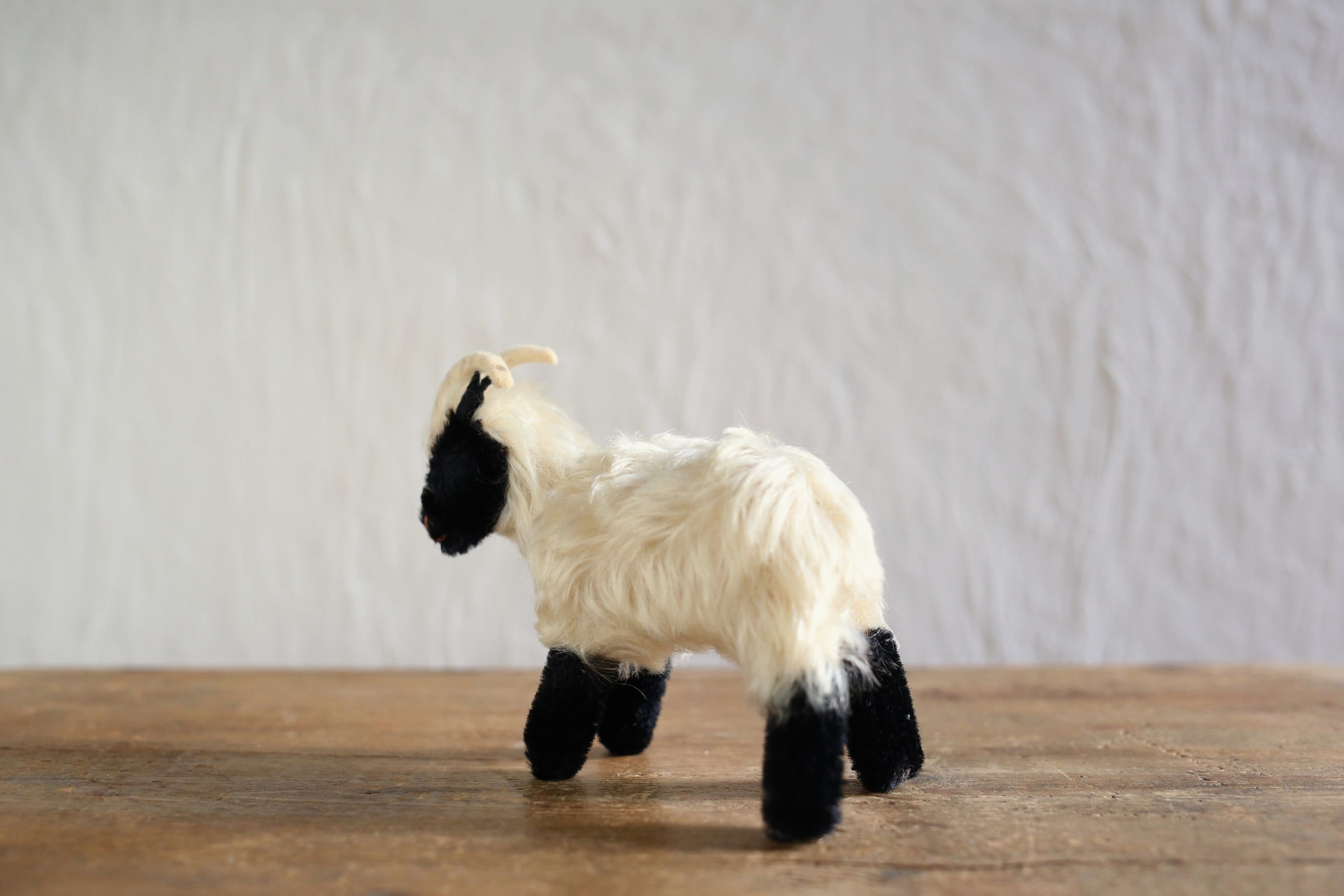 ドイツ ヴィンテージ Steiff シュタイフ 『Snucki』 山羊 12cm