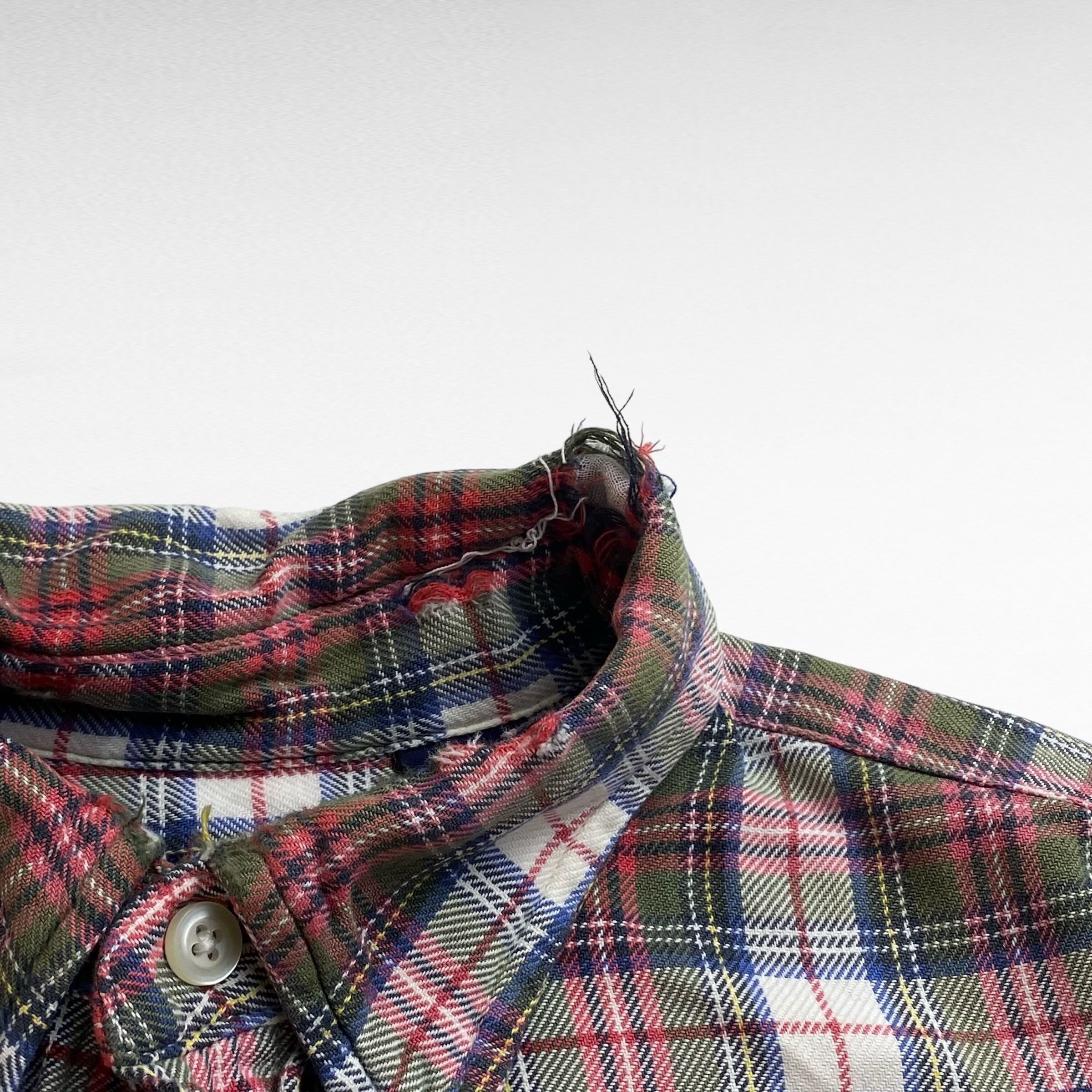 90's】 ギャップ OLD GAP 長袖ネルシャツ L相当 チェック柄 90's】 ギャップ OLD GAP 長袖ネルシャツ L相当 チェック柄