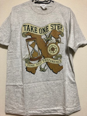 Take One Step Tシャツ