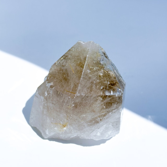 バイーア産ルチルインクォーツ 15（セミポリッシュ） ポイント◇ Rutile in Quartz◇天然石・鉱物・パワーストーン・インテリア