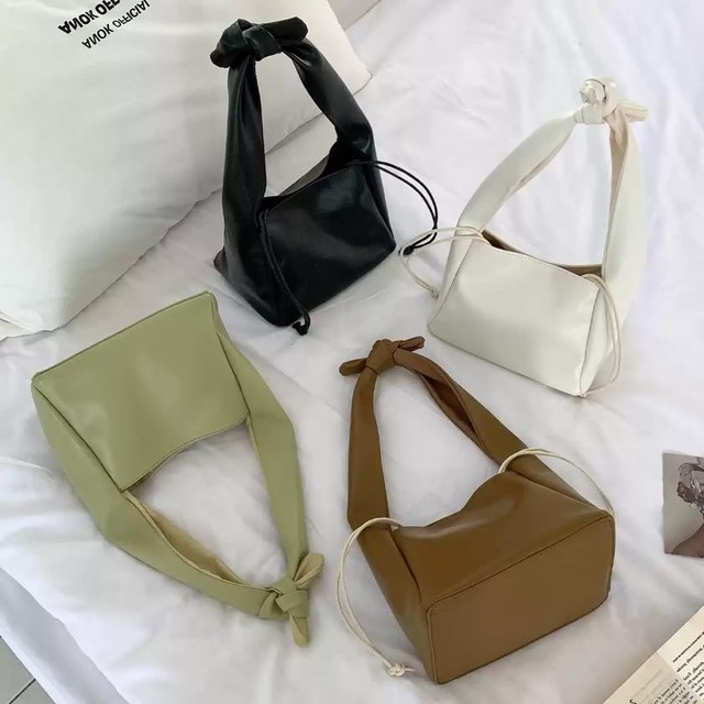 knot-handle one-shoulder bag