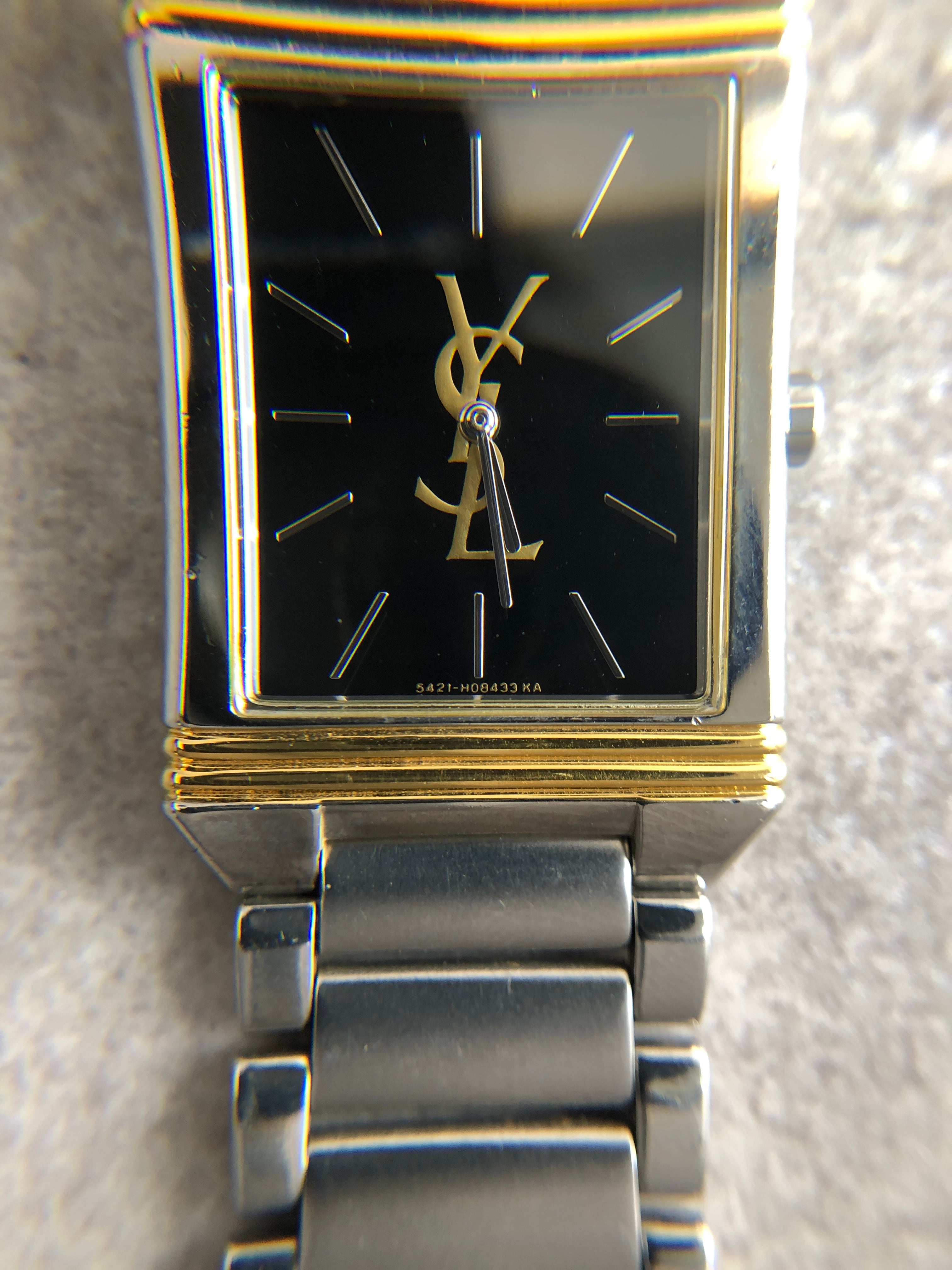 Yves Saint Laurent イヴ・サンローラン 腕時計 シルバー ステンレス