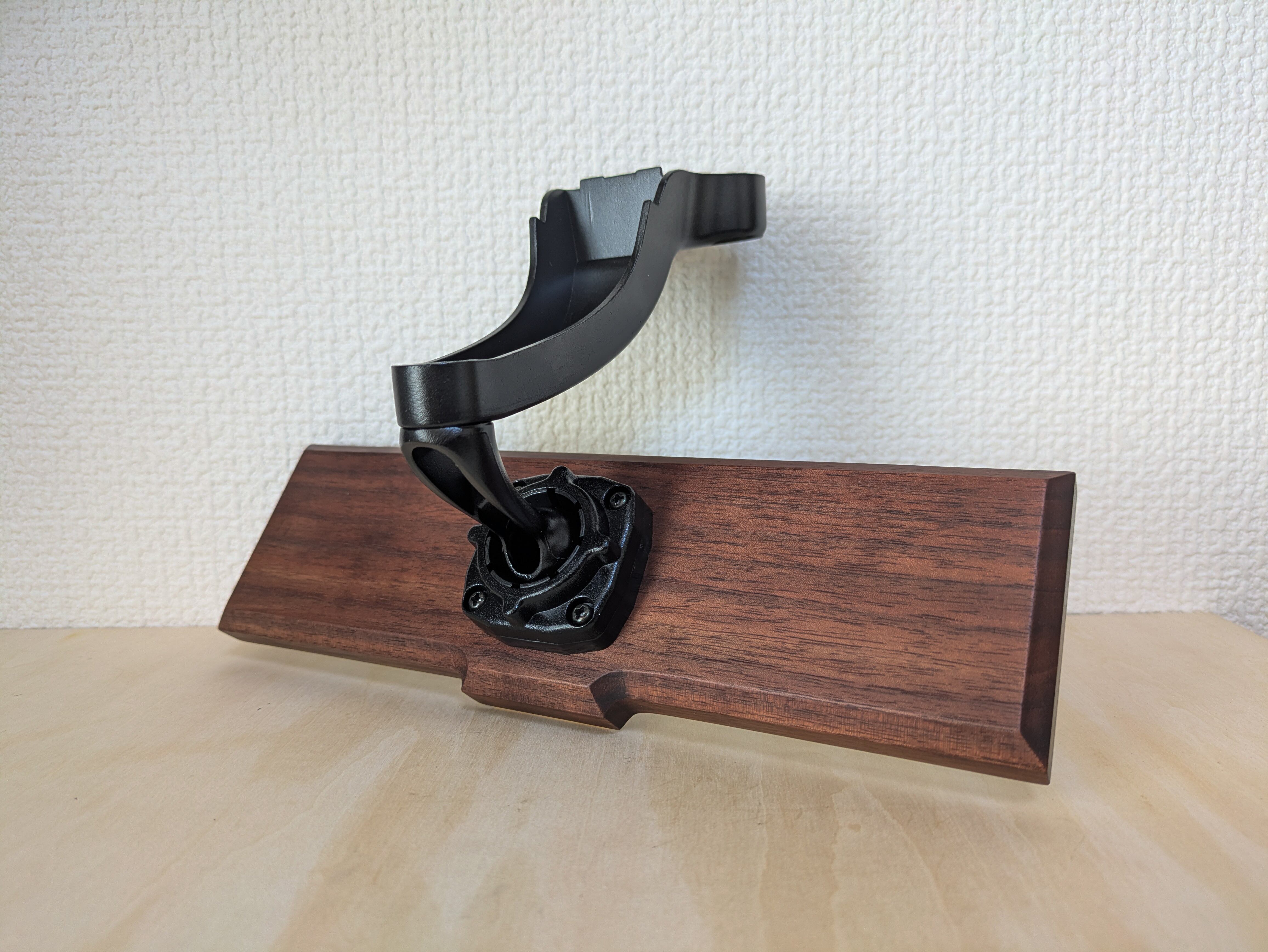 ジムニーJA11専用 木製ルームミラー 【ウォールナット】 ジムニーのウッドカスタム「ウォールナット製ルームミラー（ウッド