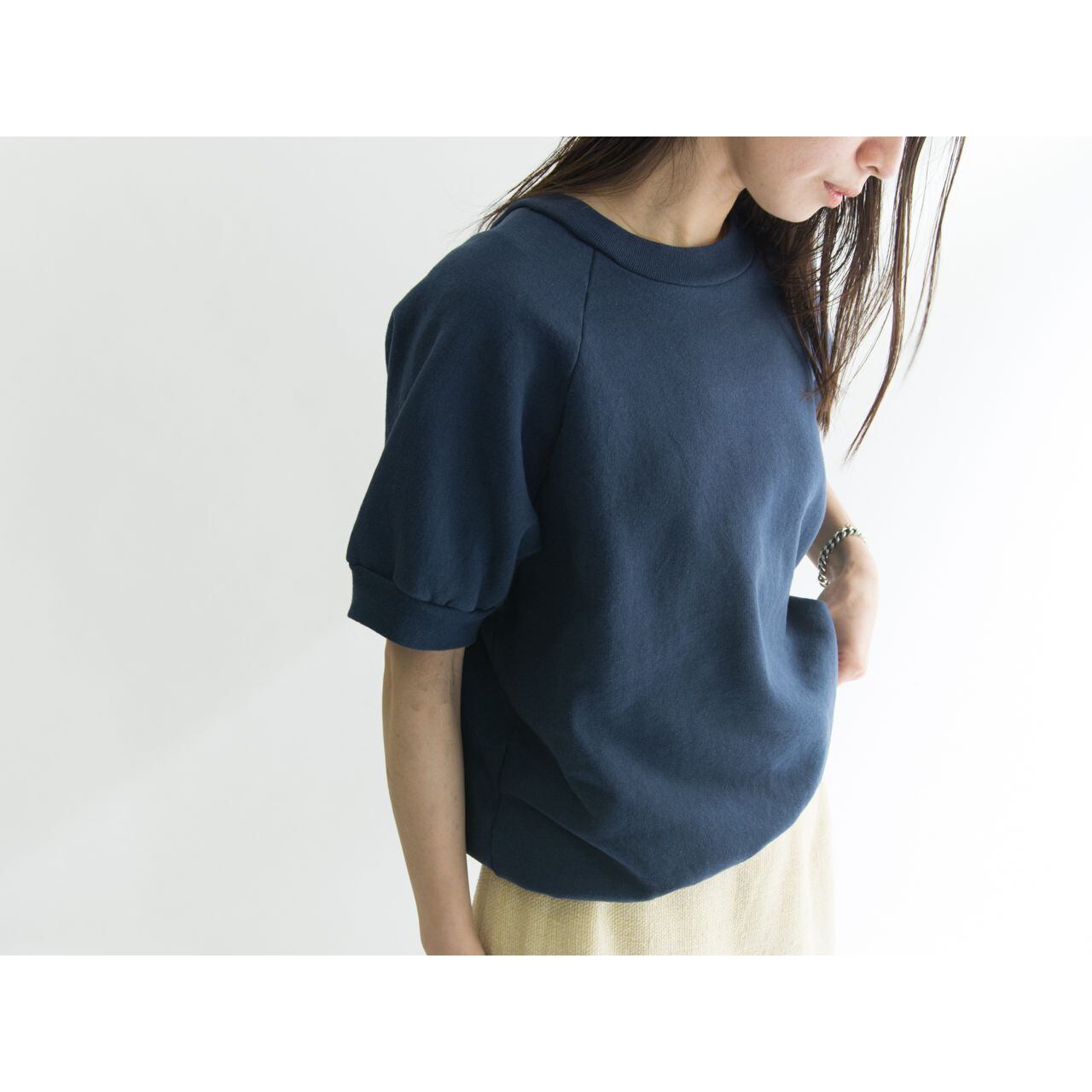 Short sleeve crew neck sweatshirt 