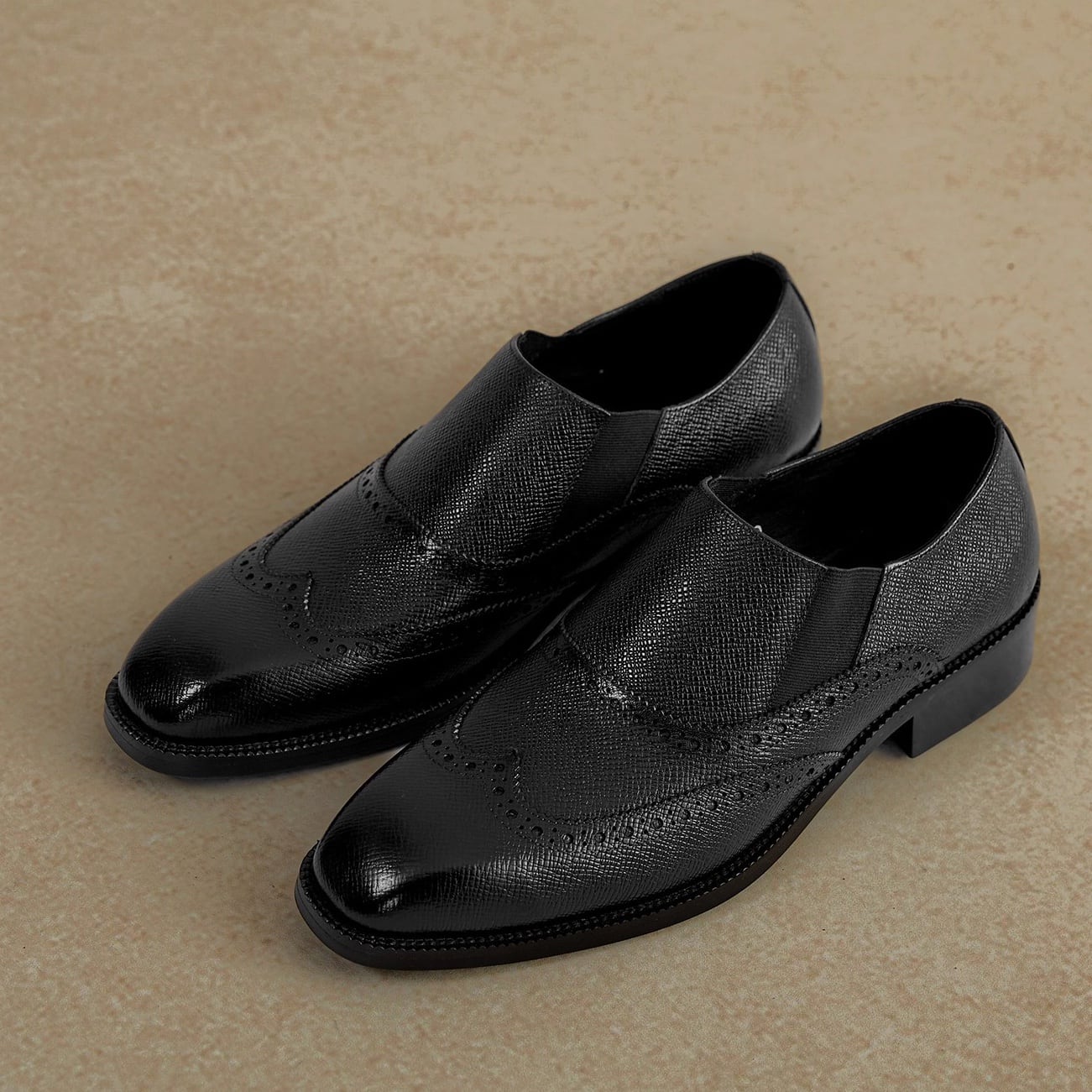 クラシックウイングチップローファー 1color SH0122