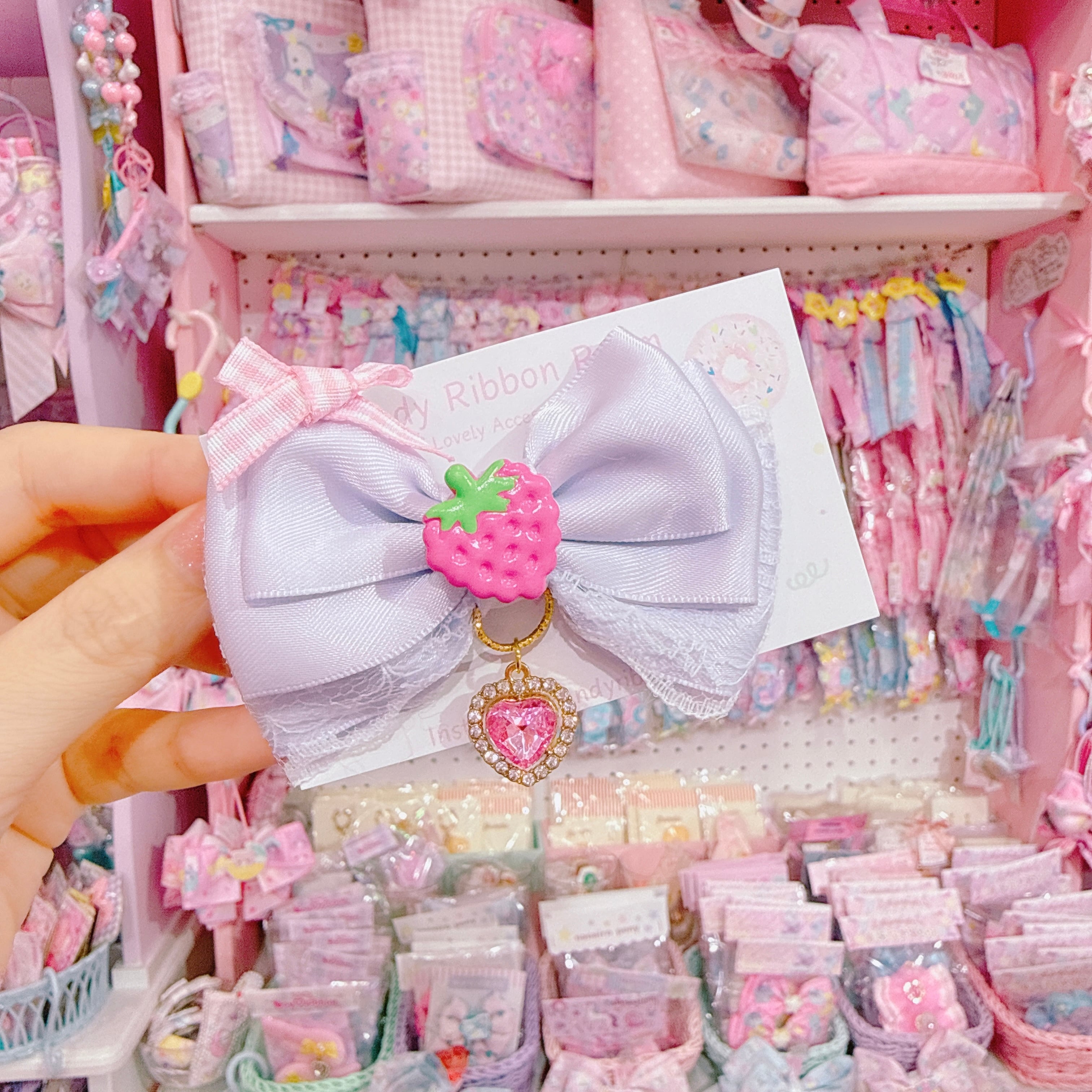 【F4】110-24ヘアクリップ