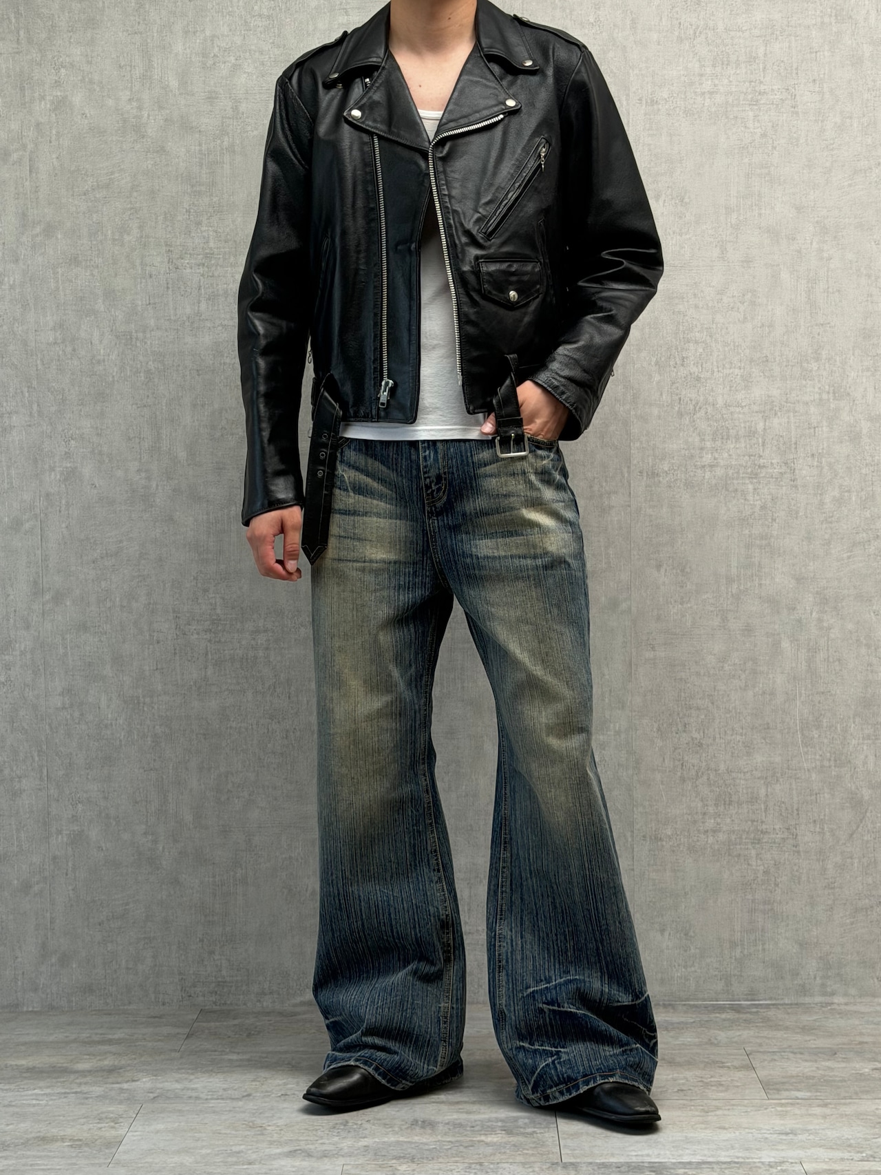 Faded Wide Flare Denim