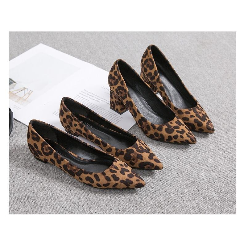 chunky heel leopard print pumps(3type） AMOR&ALMA